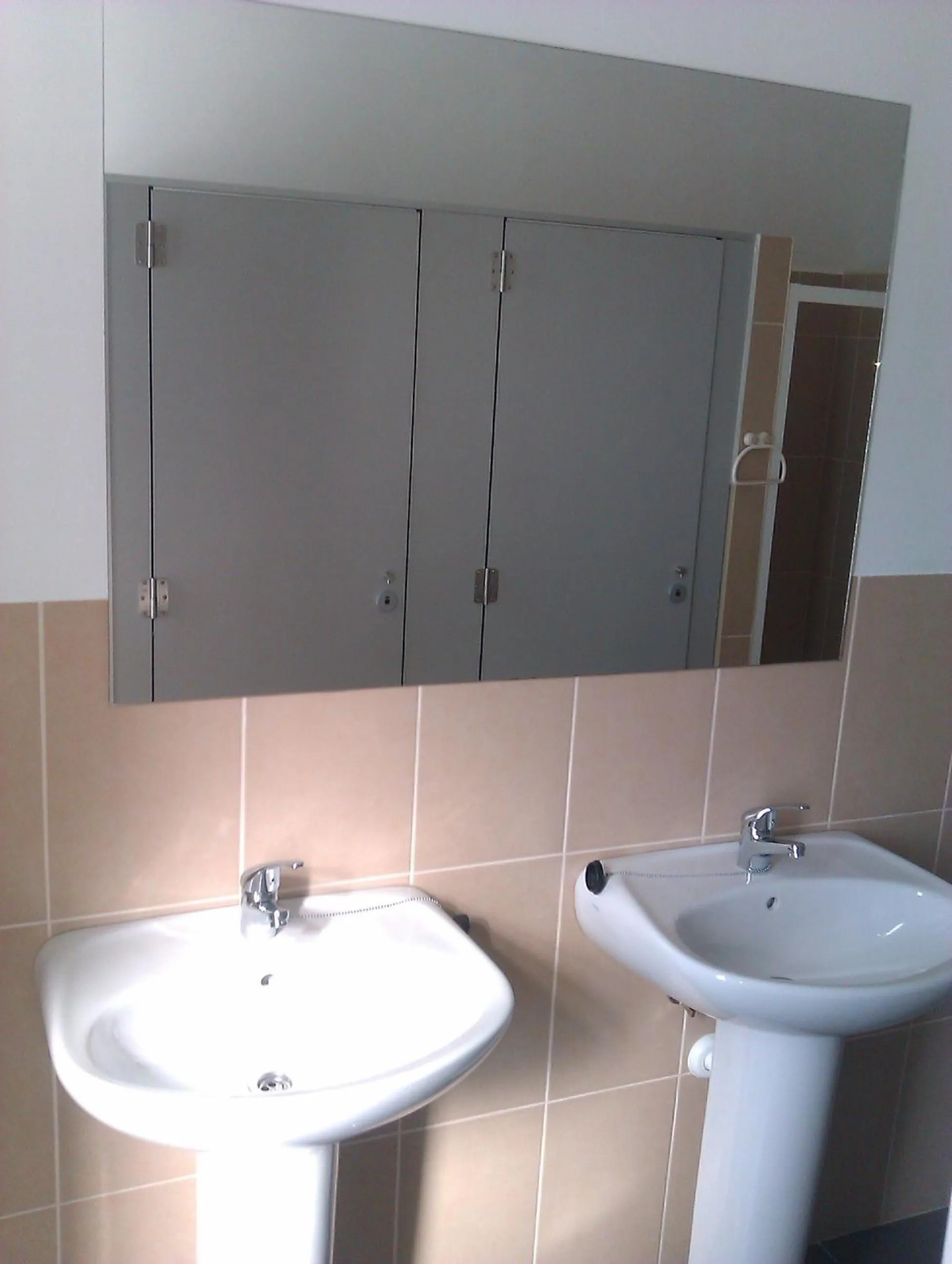 Shower in White Sun Hostel