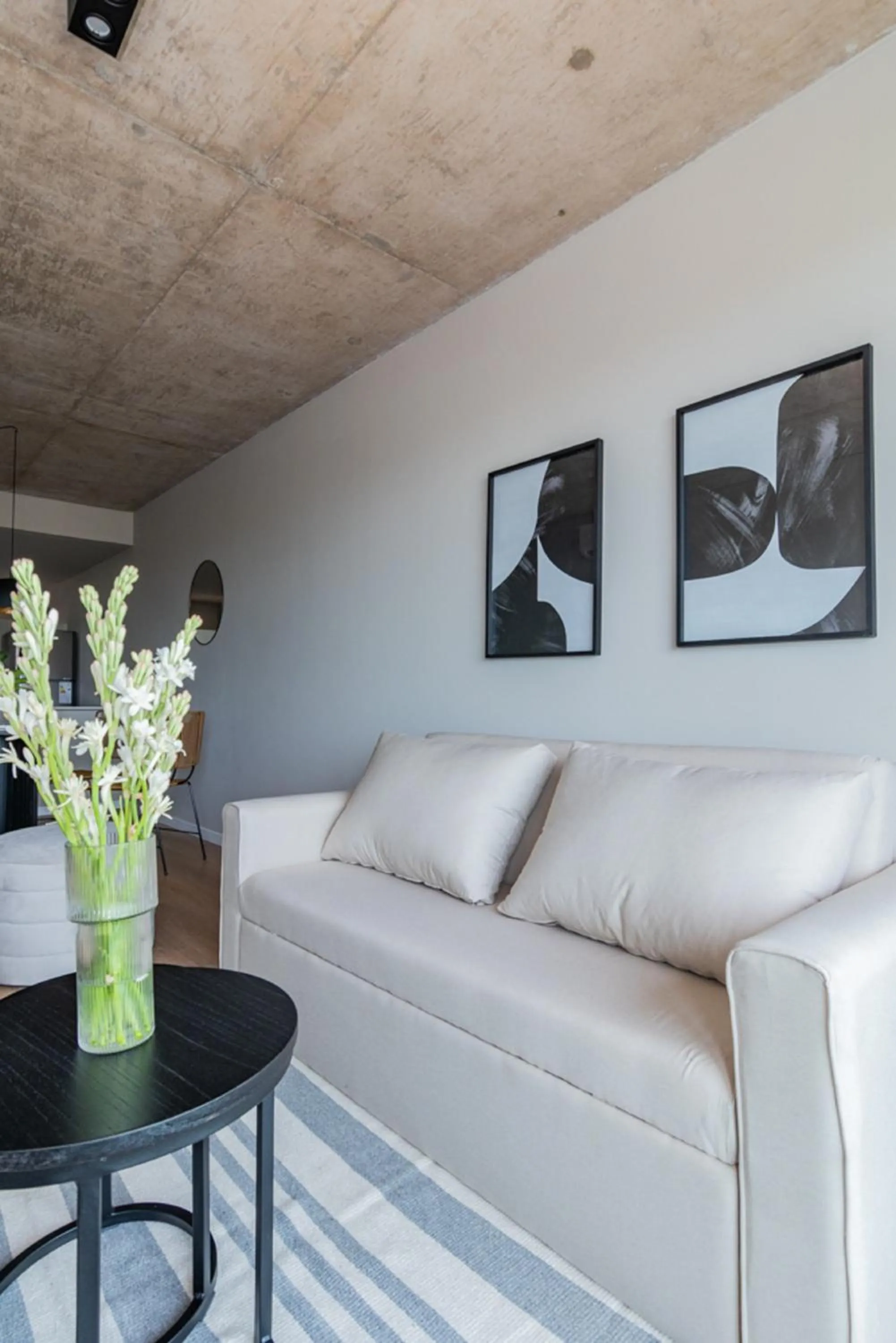 Seating area in Milenia Soho by iPPA