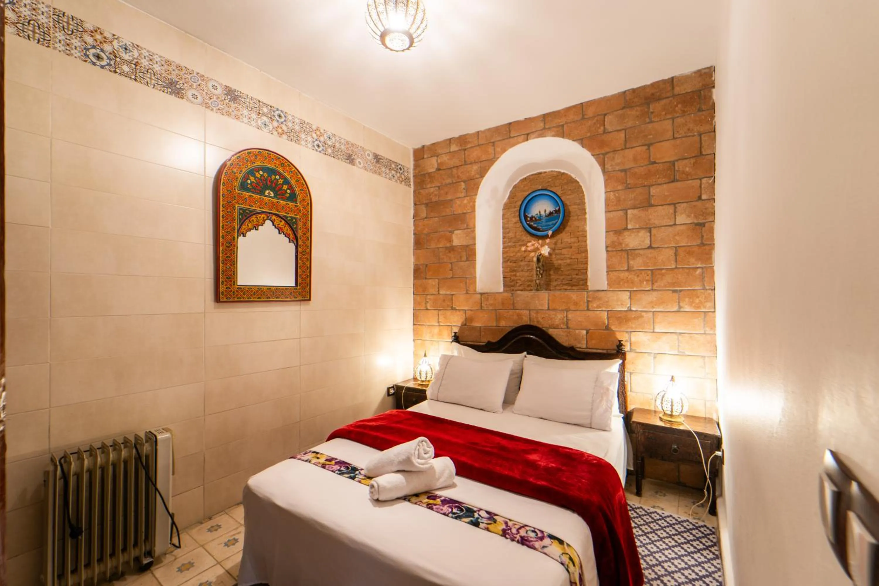Bed in DAR NOKHBA INN