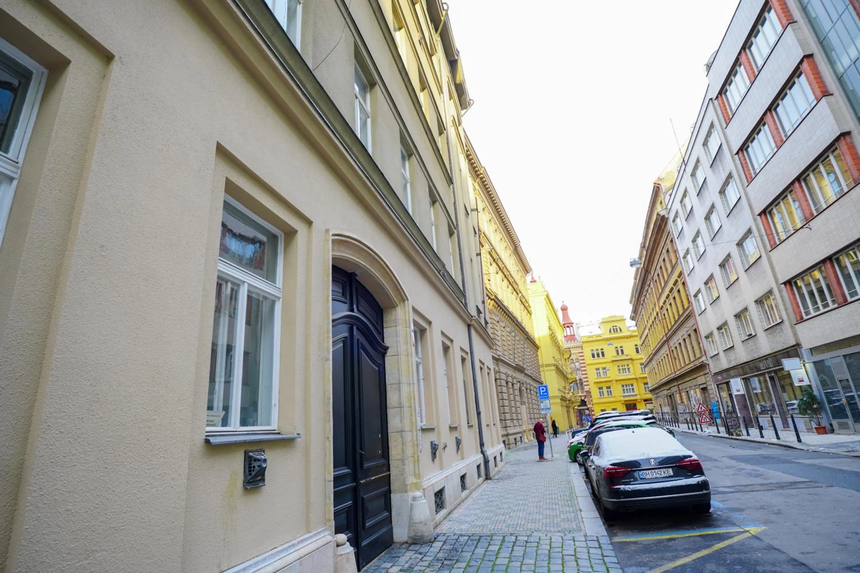 Street view in Elegant & Stylish Center Apartments!