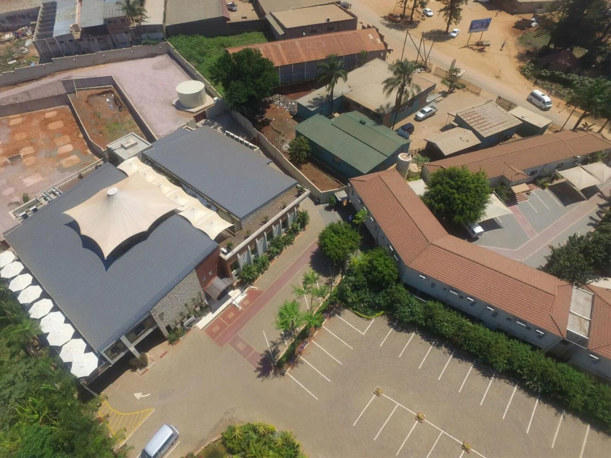 Restaurant/places to eat in 2Ten Hotel