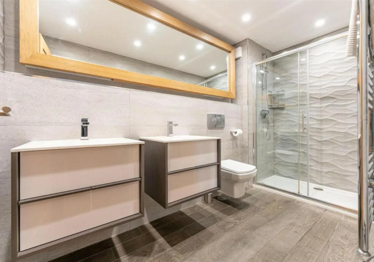 Bathroom in Cottage In The Wood