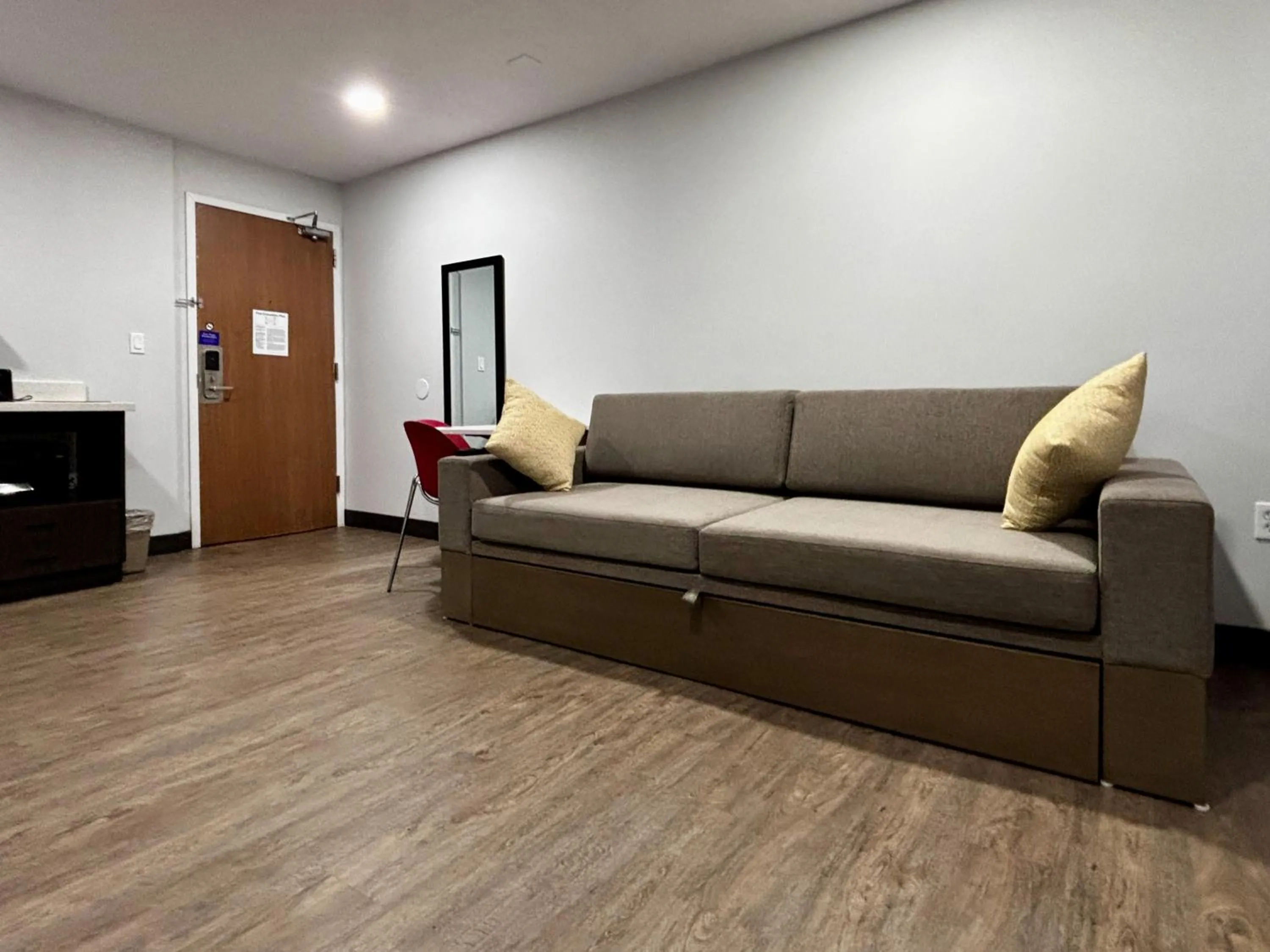 Bedroom in Studio 6 Ogden, UT 21st Street