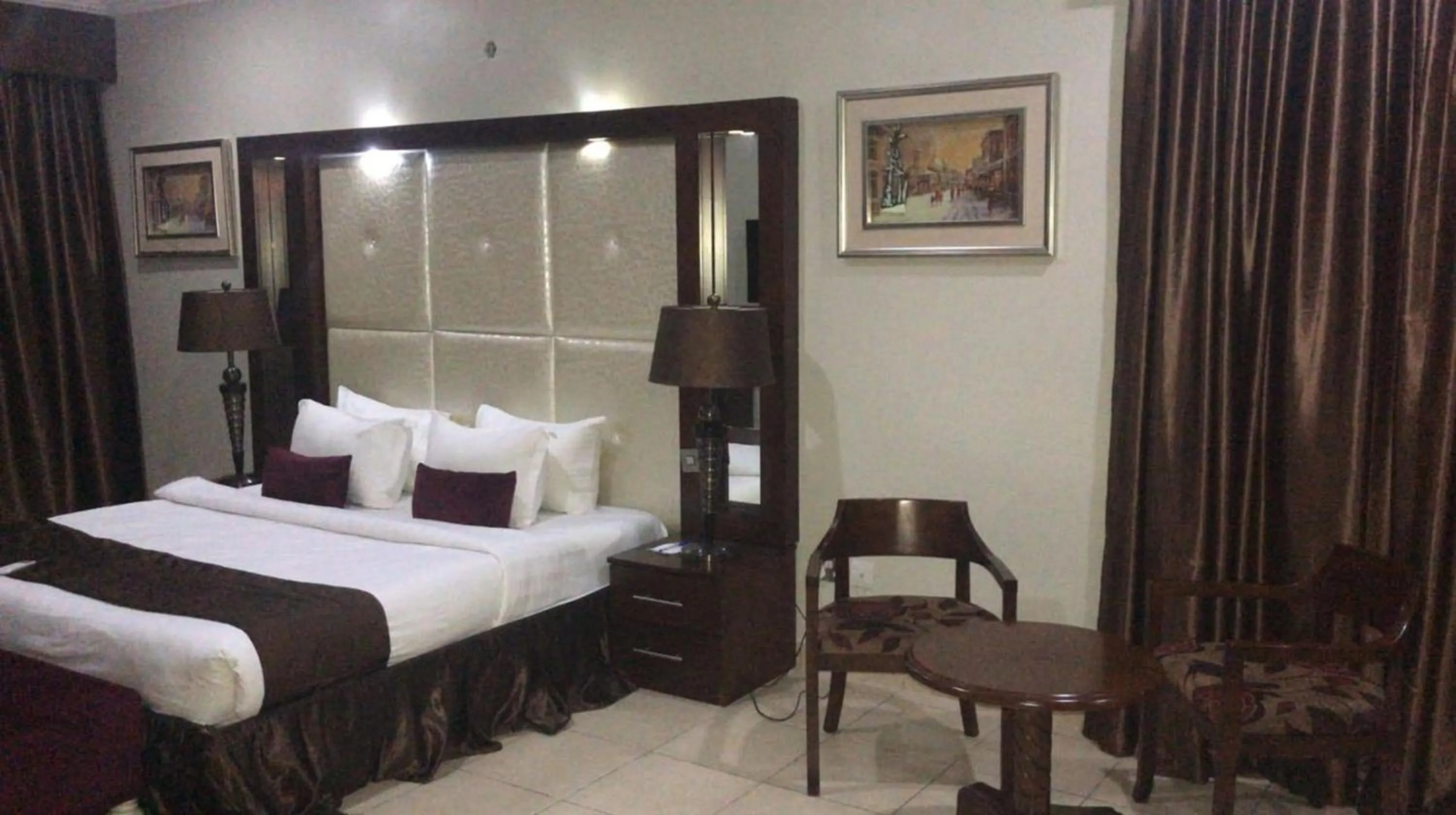 Bedroom, Bed in Palazzo Dumont Hotel Chevron