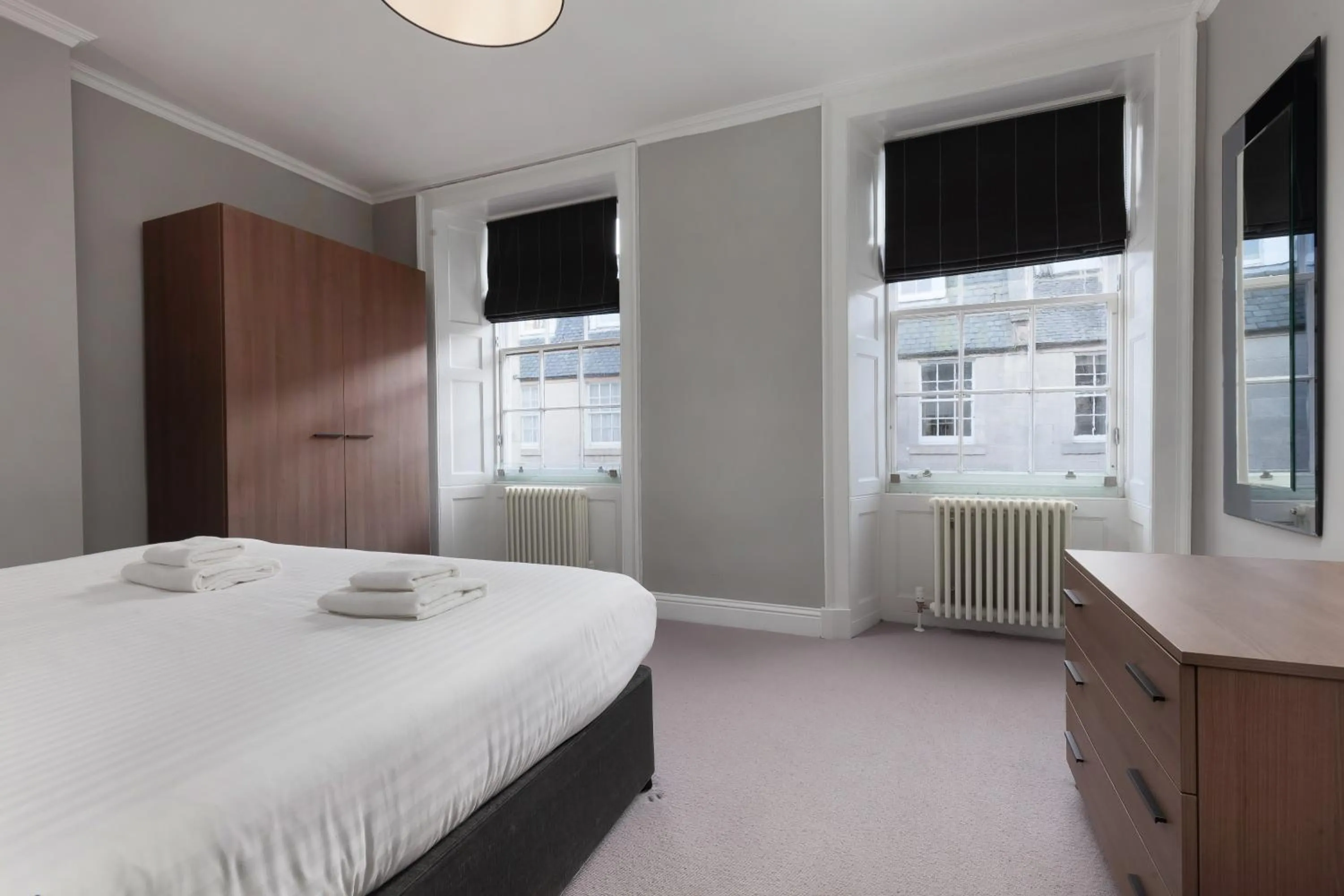 Bed in Destiny Scotland - Hill Street Apartments