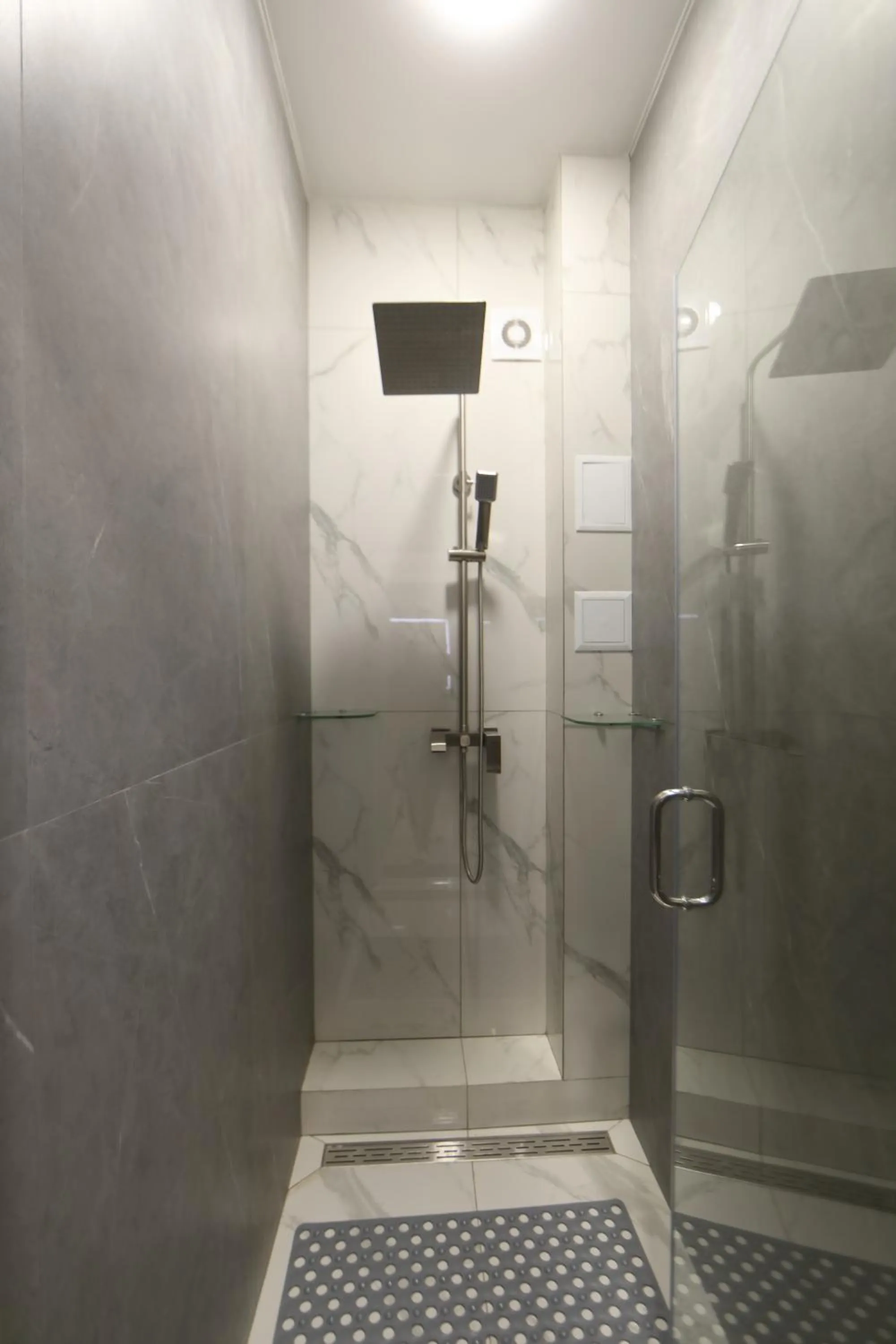 Shower in Cozy Hostel