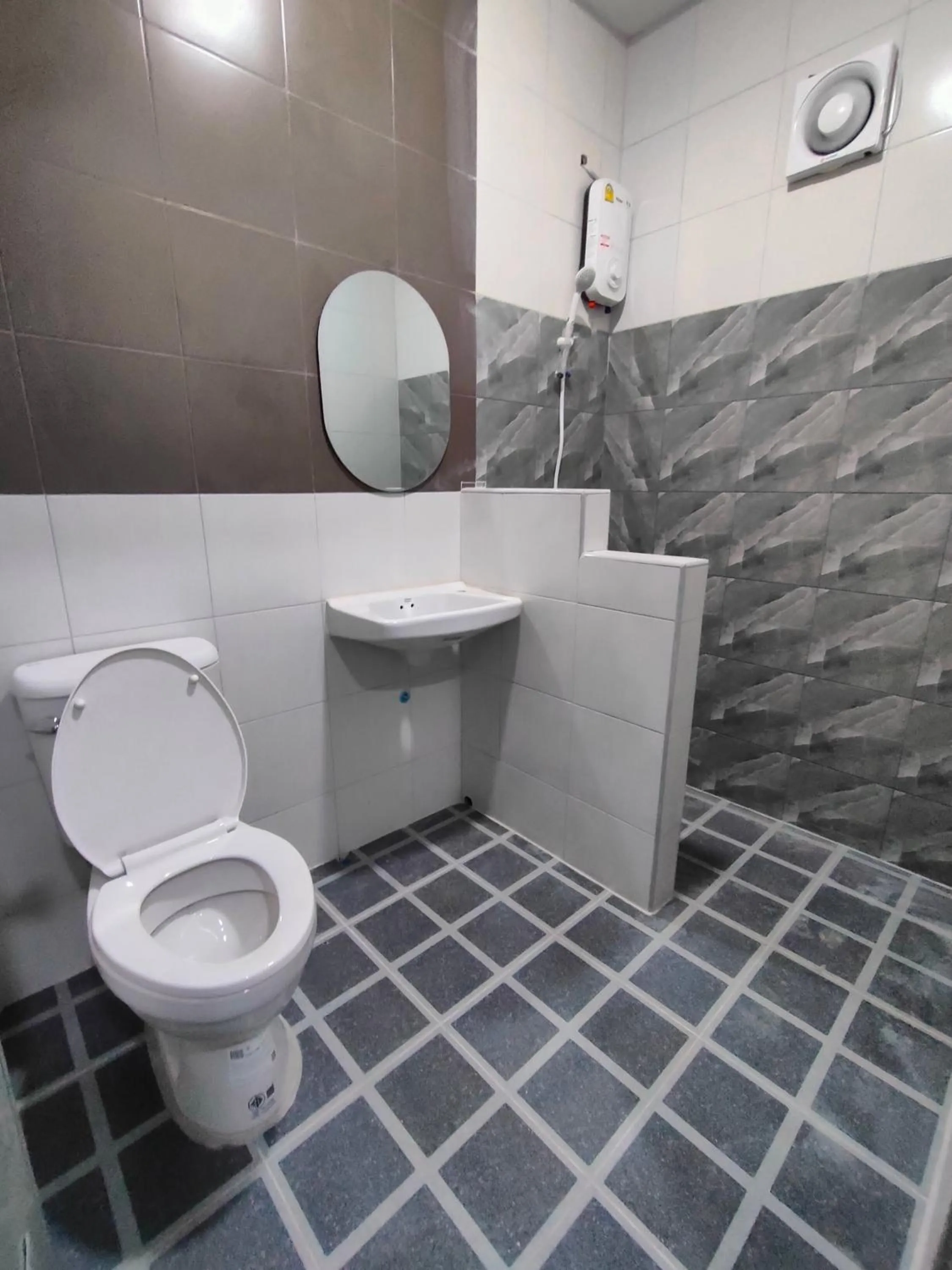 เช็คอินรีสอร์ท Check-in Resort