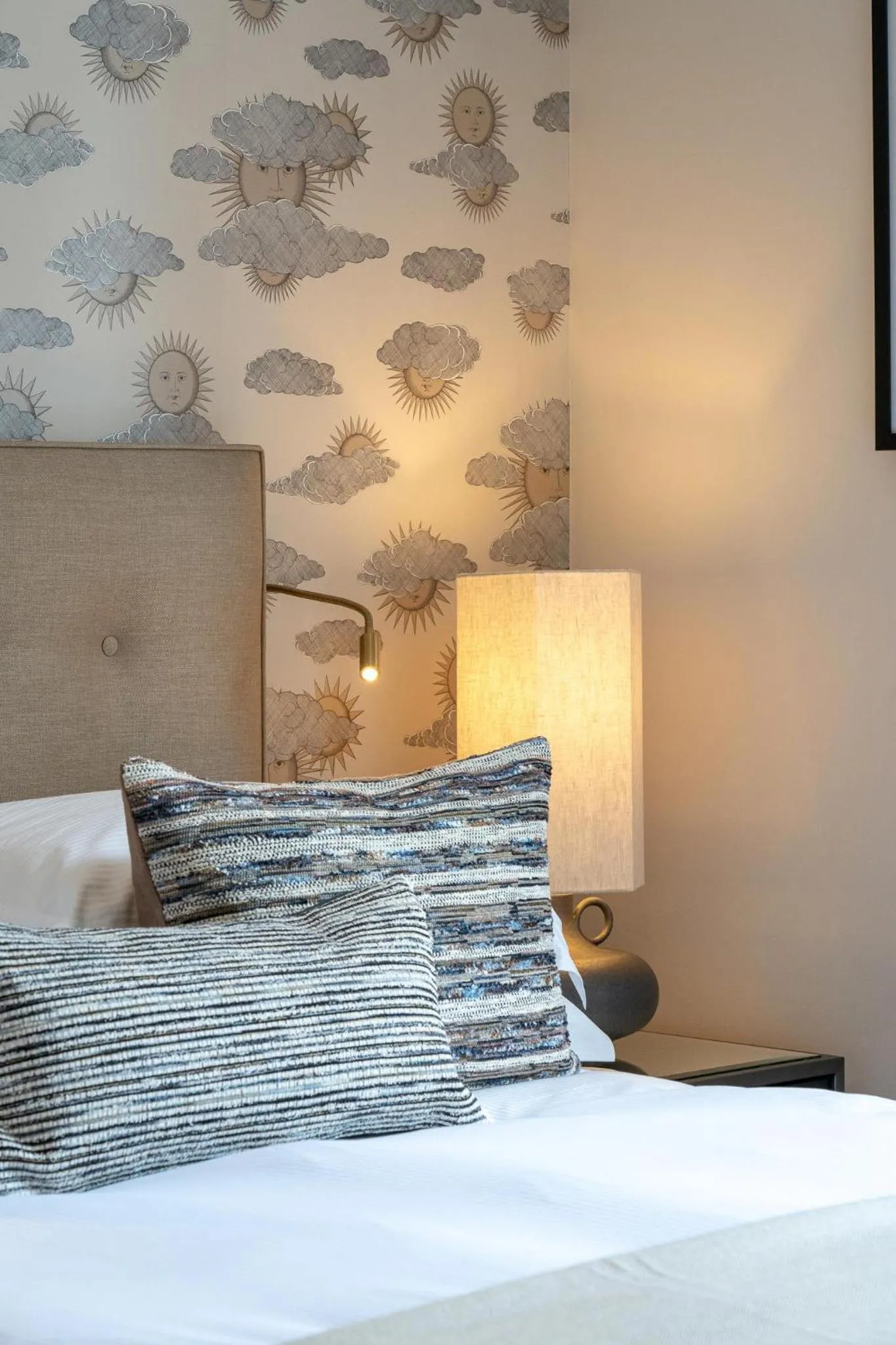 Bed in The Halston Carlisle