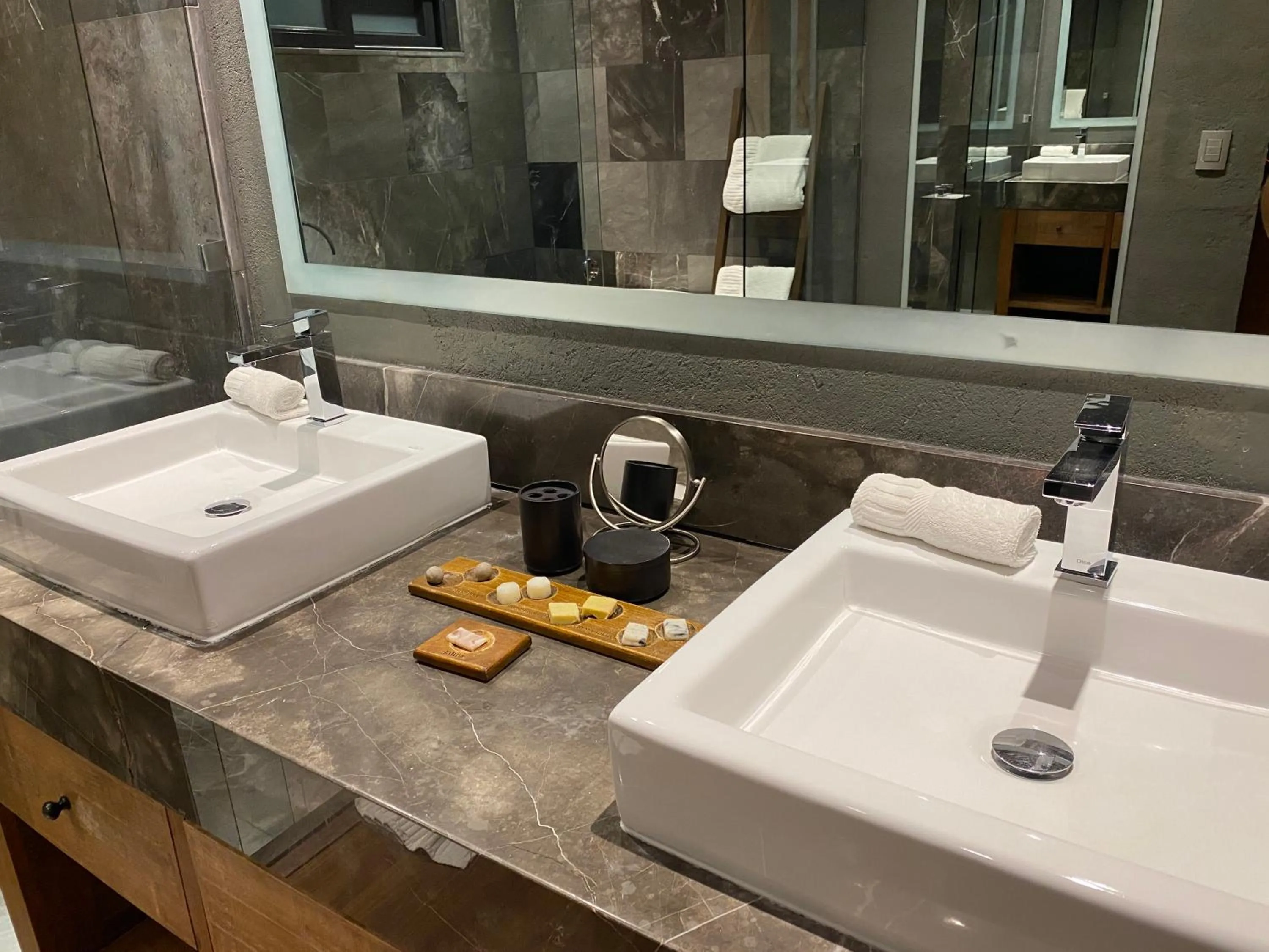 Bathroom in Hacienda Los Picachos