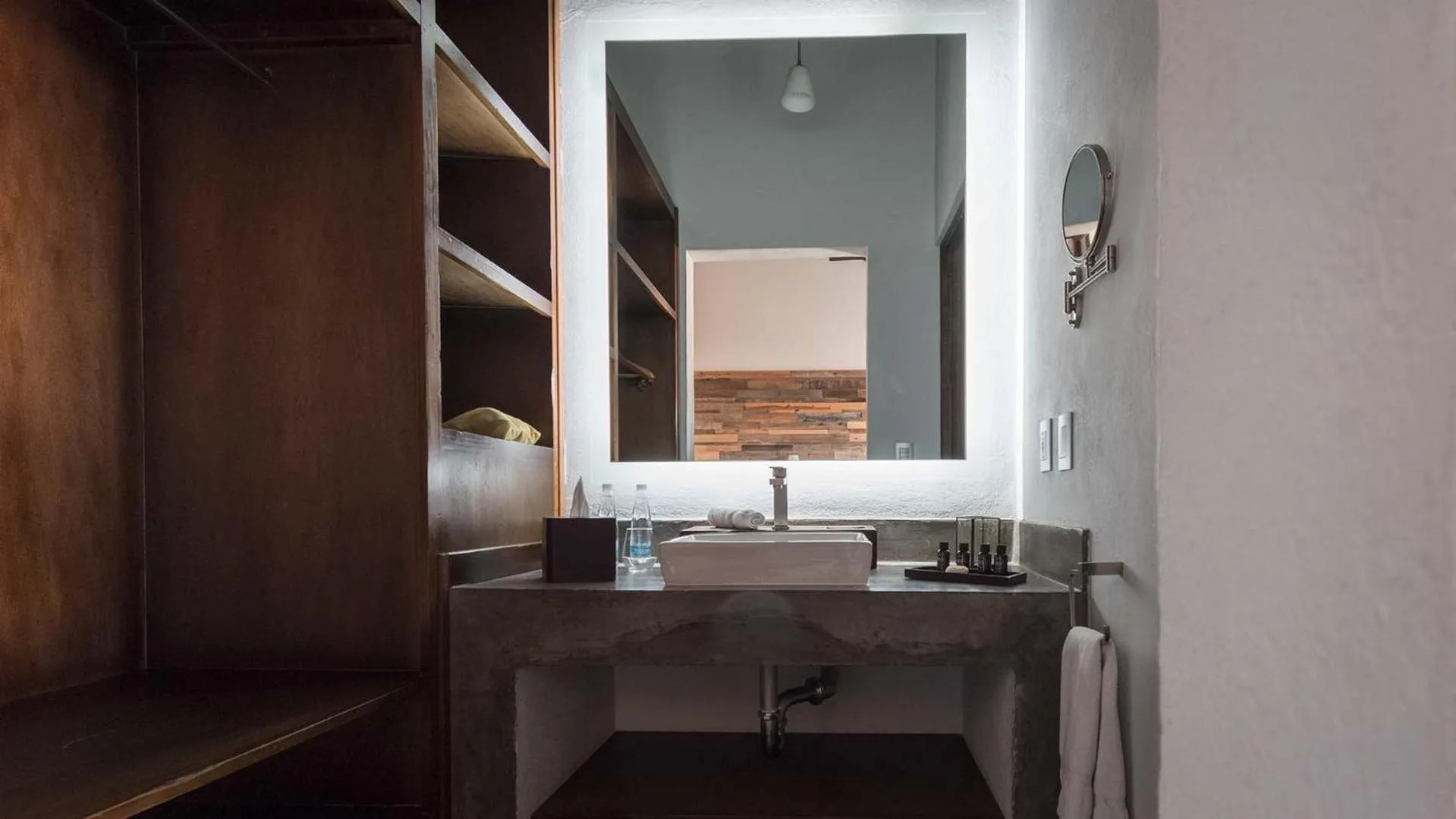 Bathroom in Hacienda Los Picachos