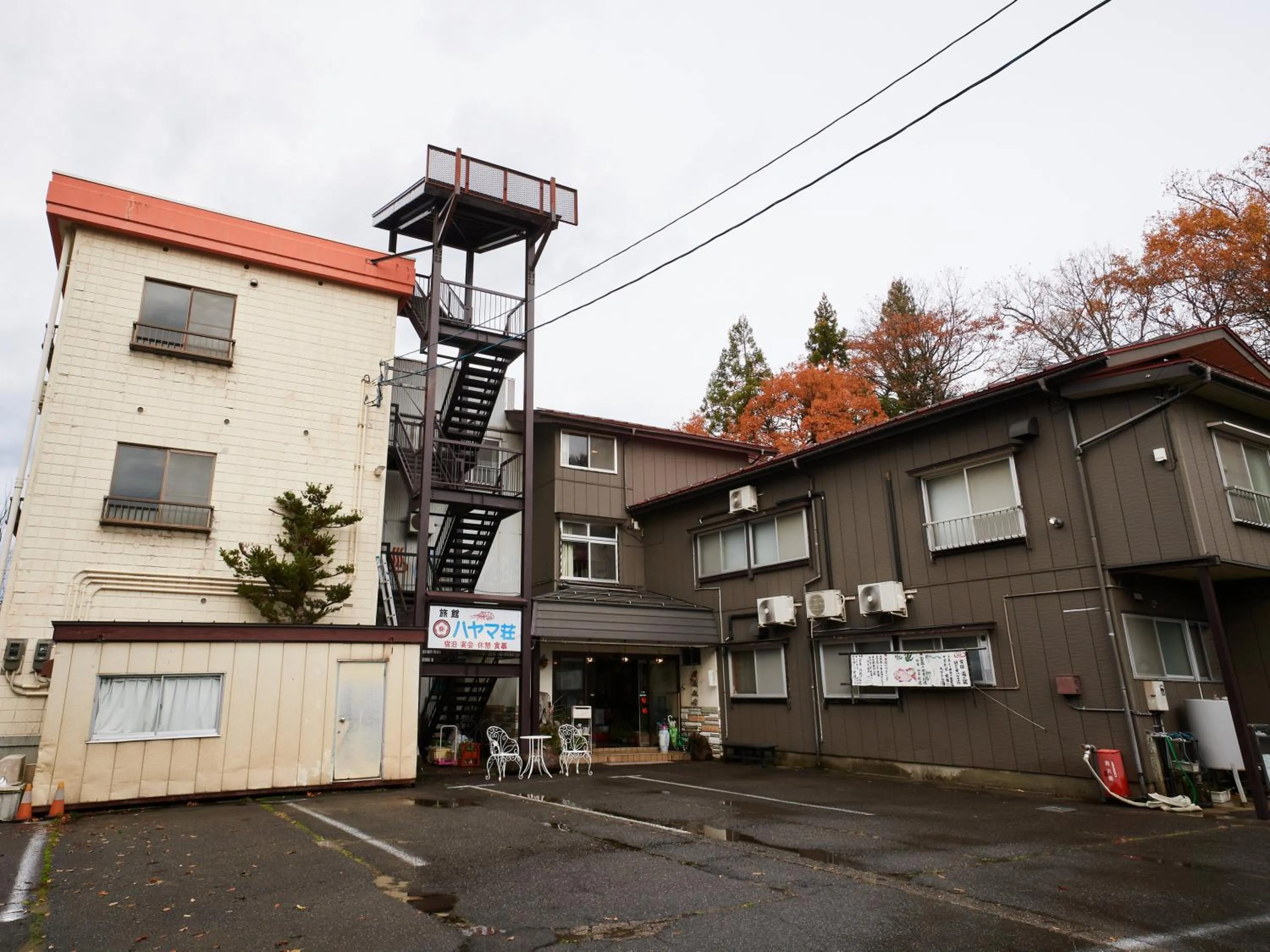 Property building in Hayamasou
