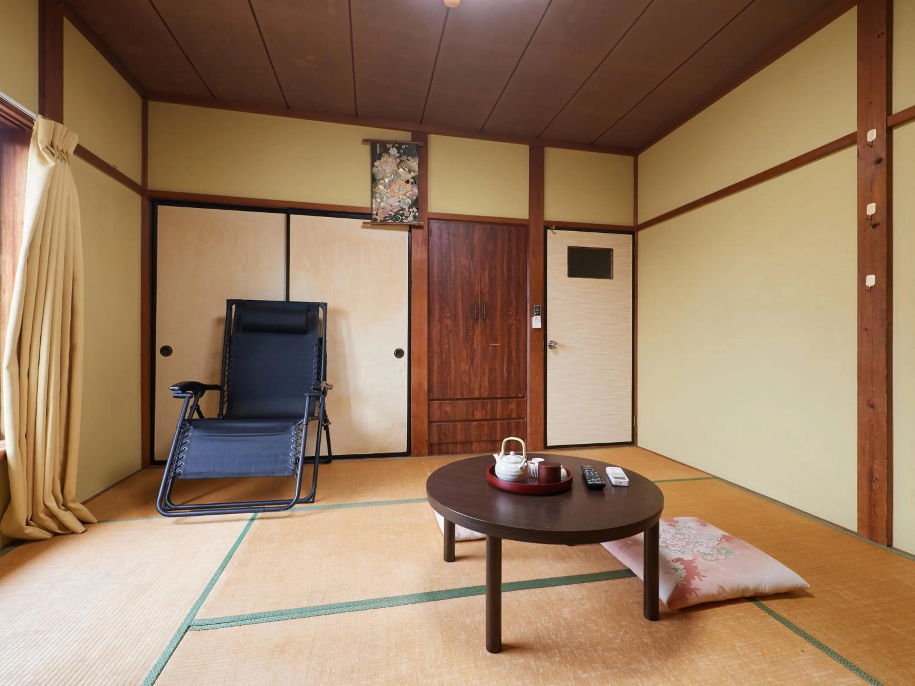 Photo of the whole room in Hayamasou