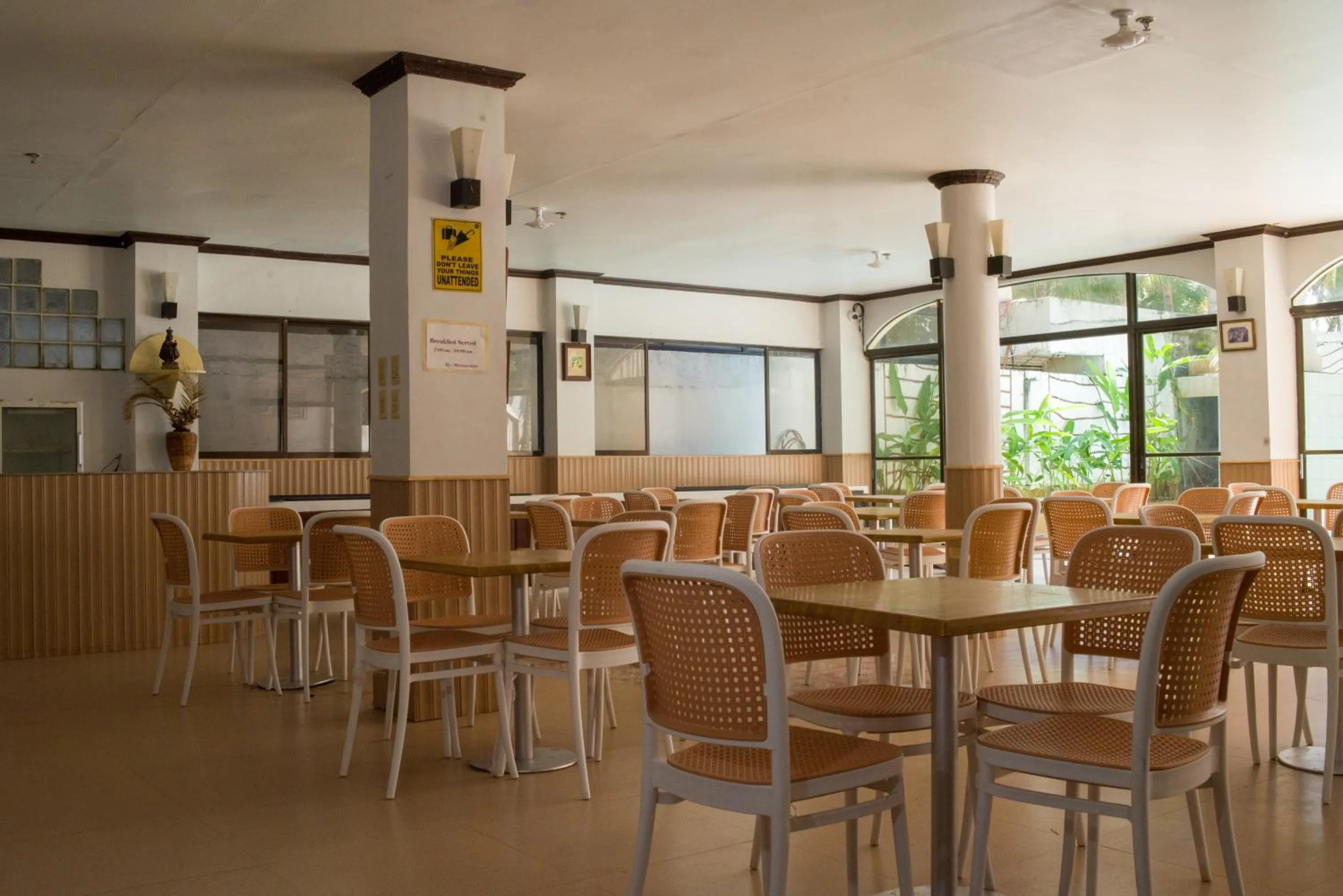 Restaurant/places to eat in Lukay Las Brisas