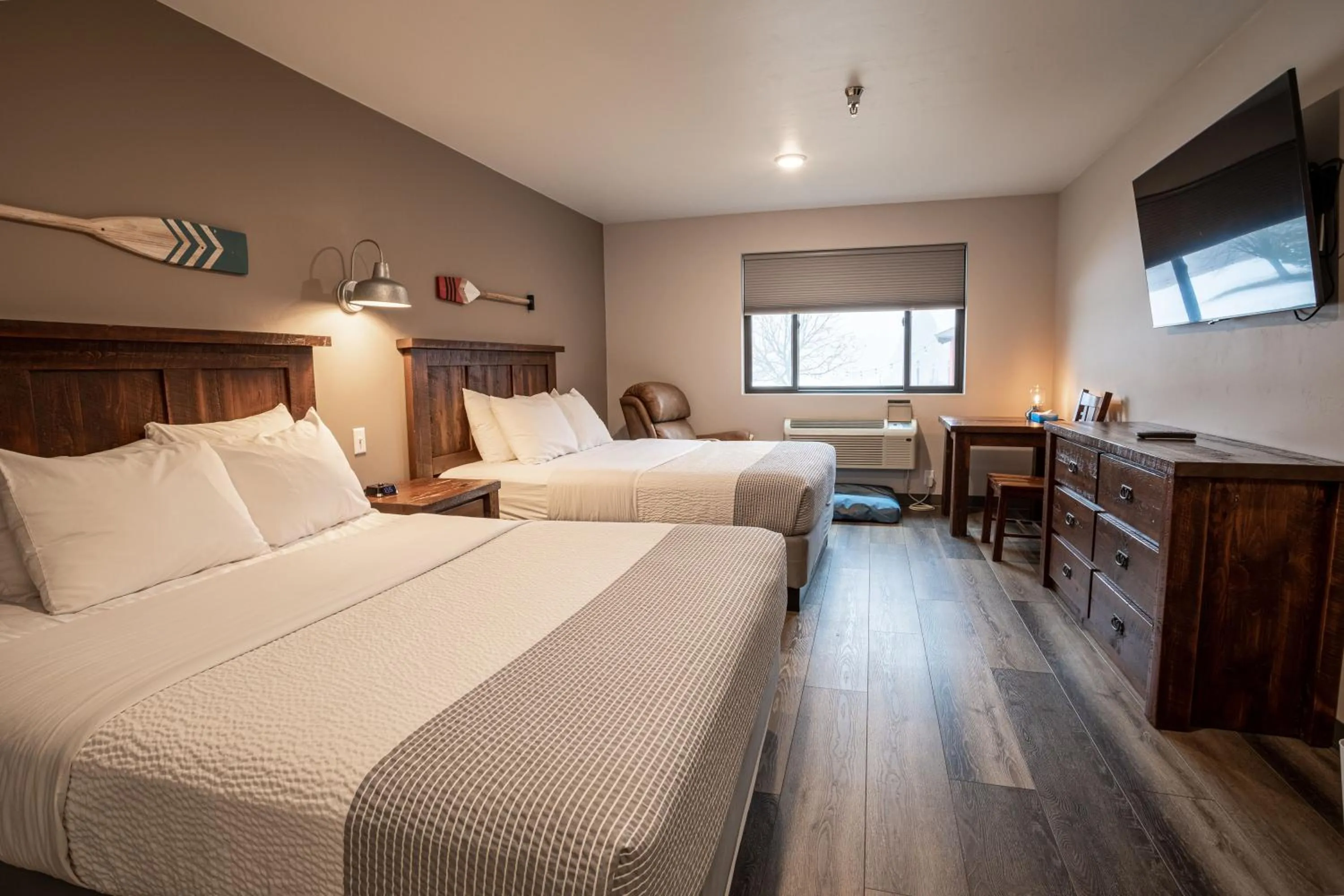 Bed in Open Hearth Lodge