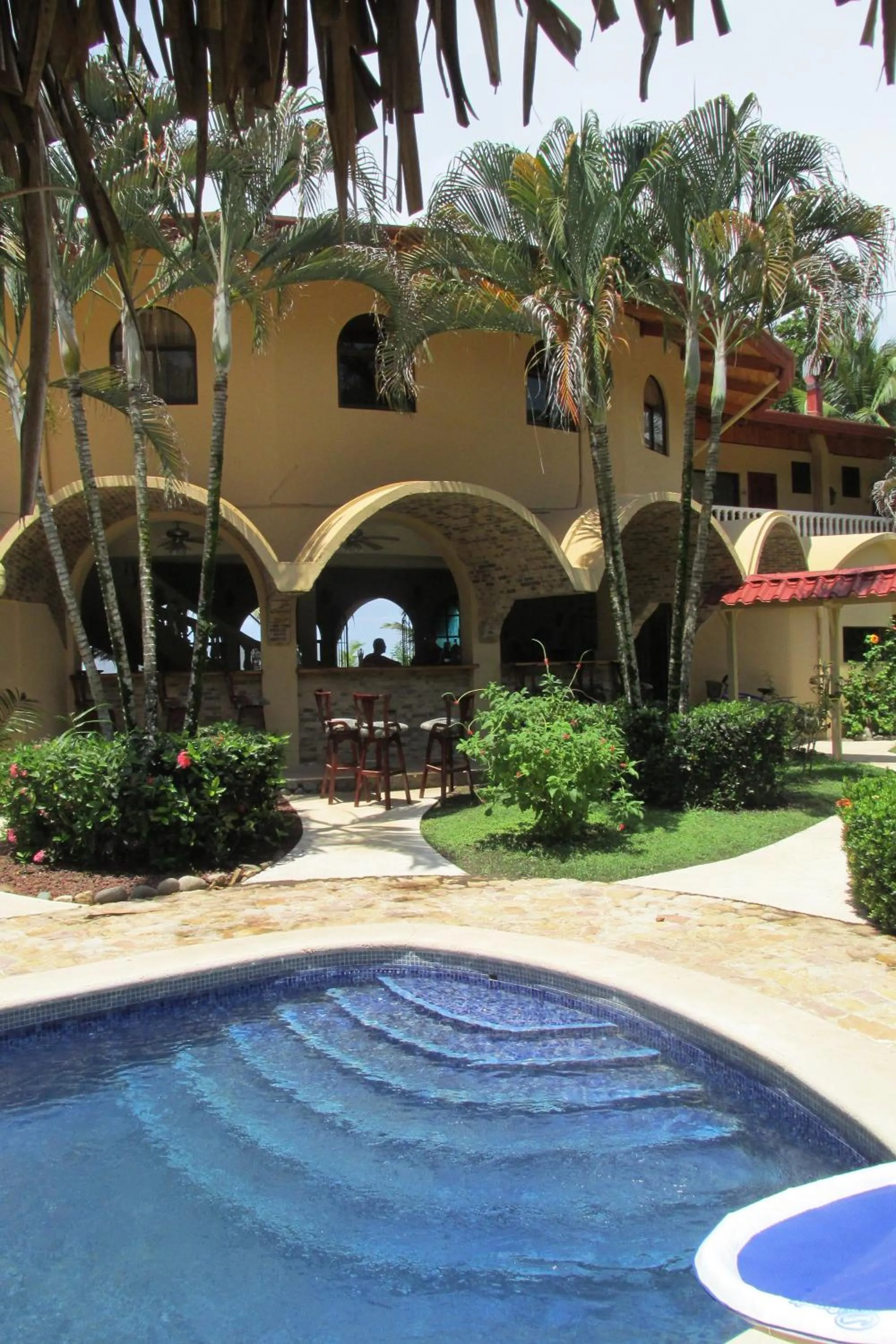 Lounge or bar in Hotel Delfin Playa Bejuco