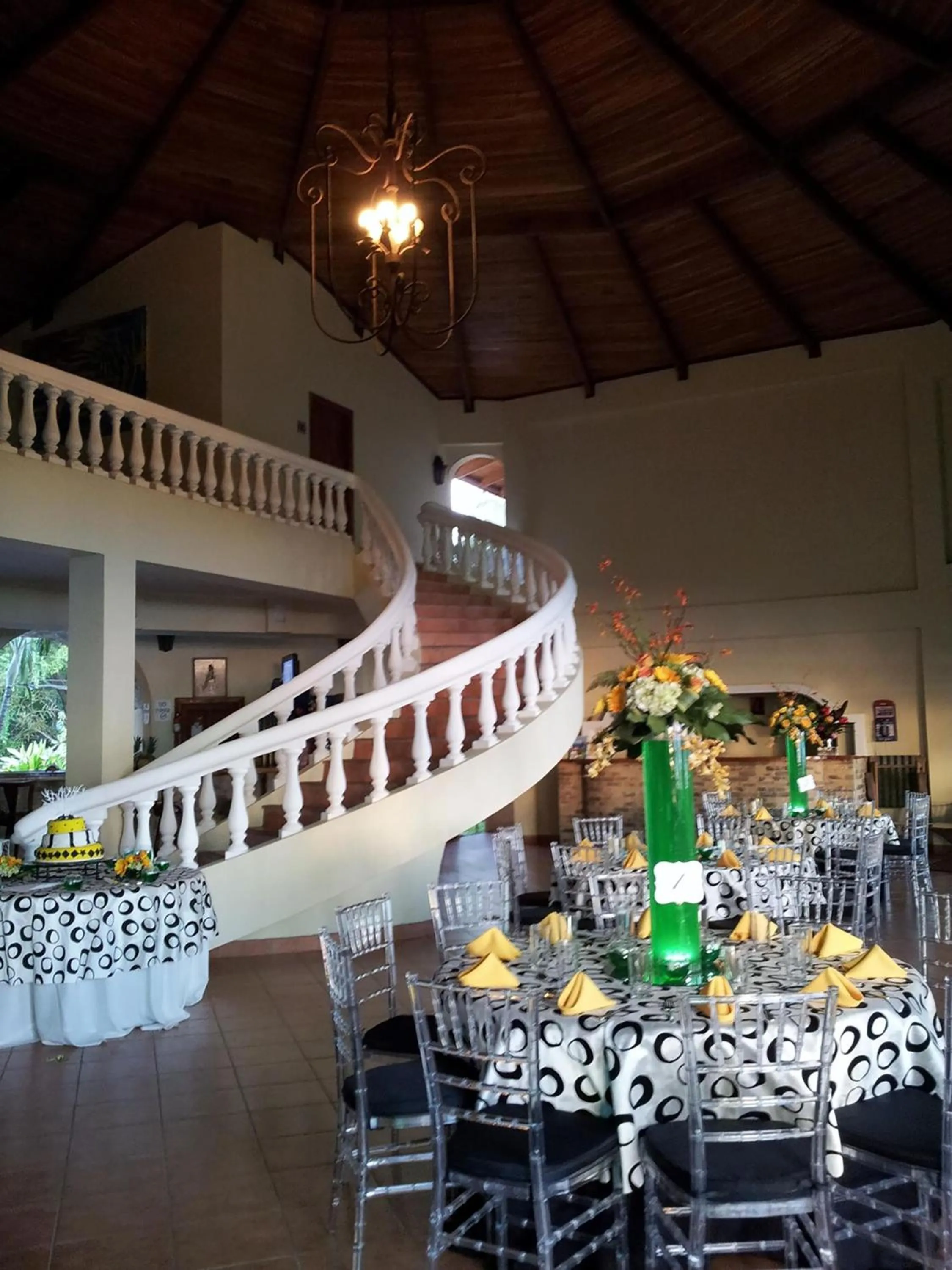 Restaurant/places to eat in Hotel Delfin Playa Bejuco