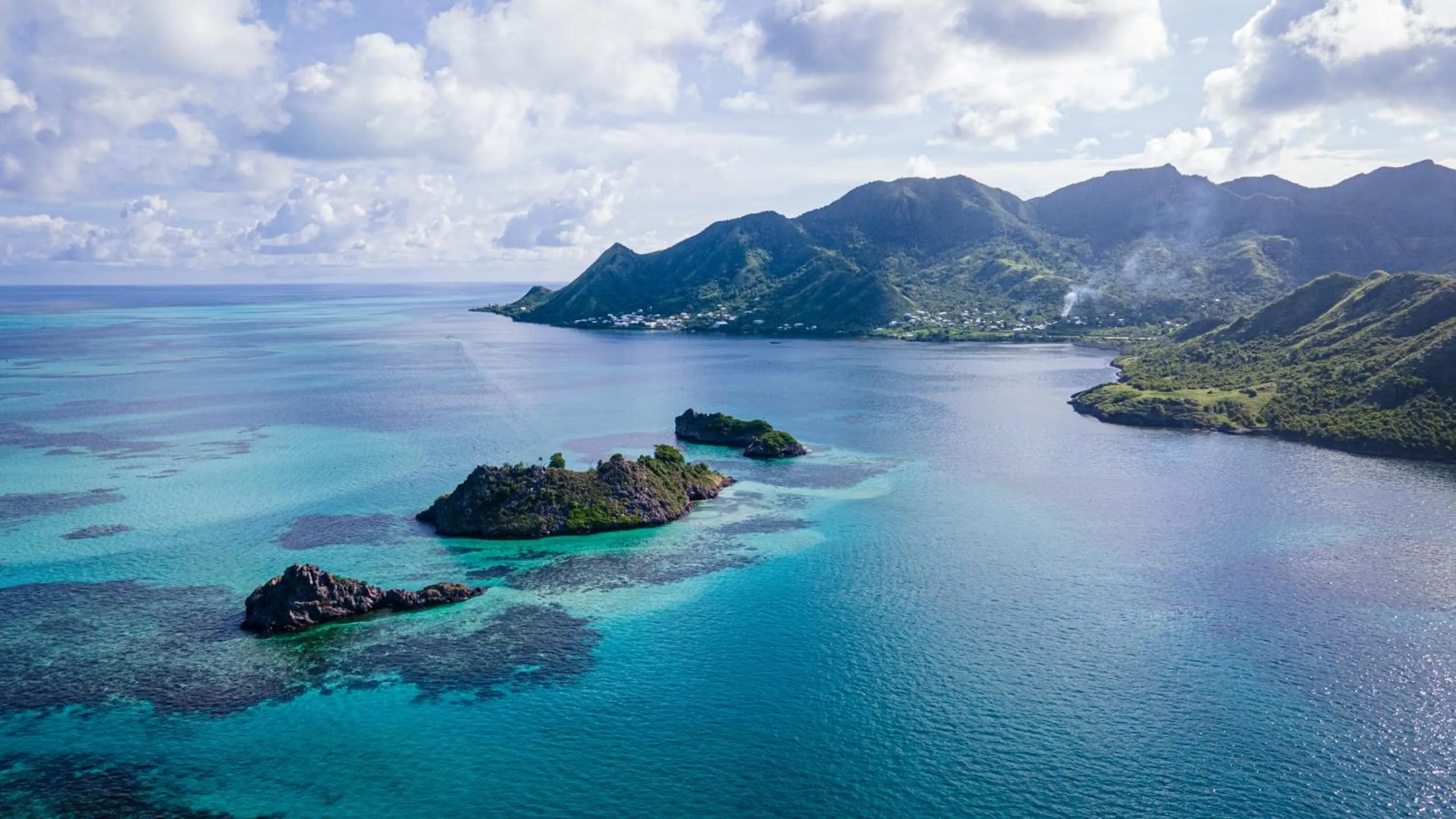 Bird's eye view in South West Bay Cabañas