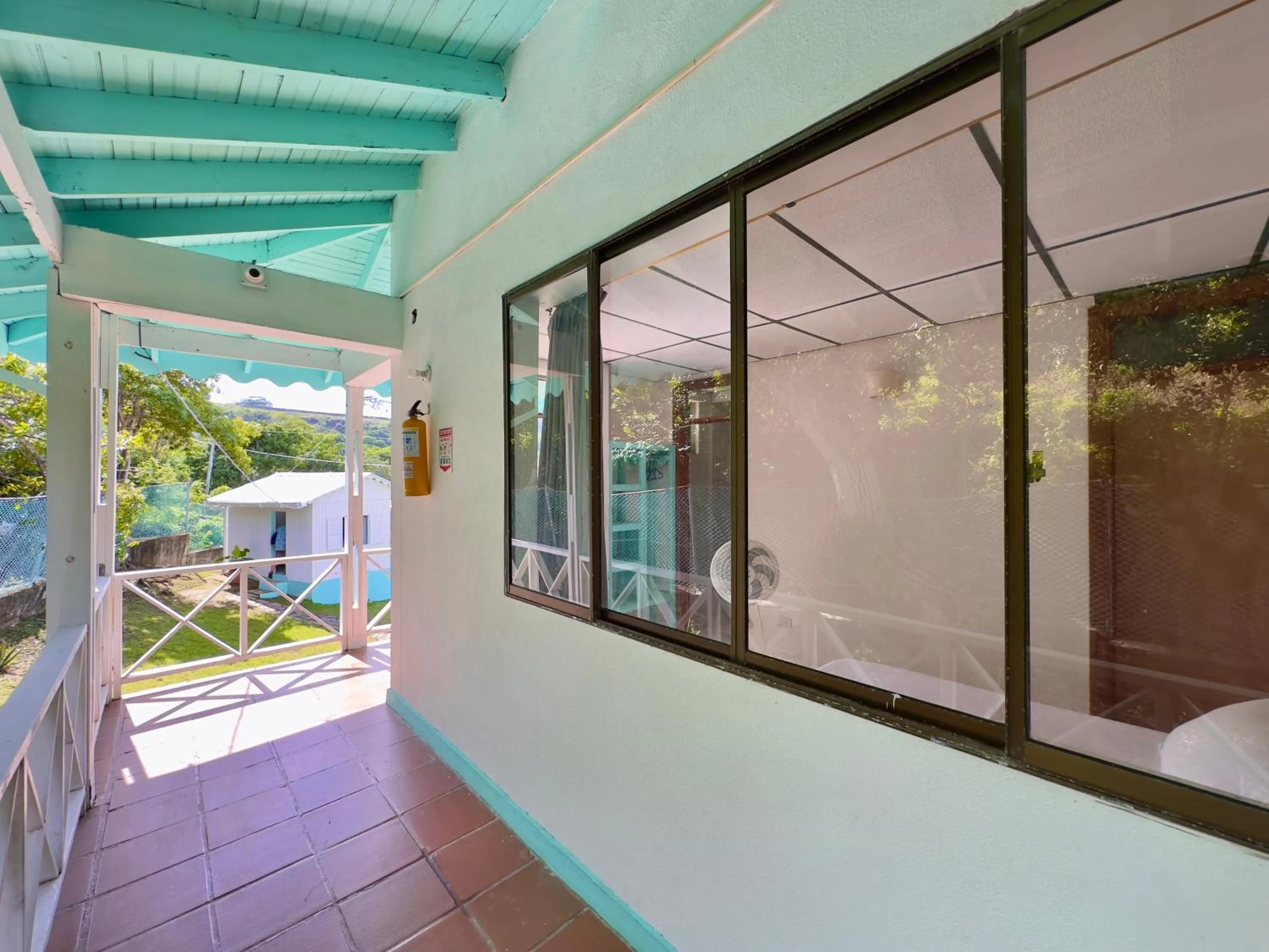 Property building in South West Bay Cabañas