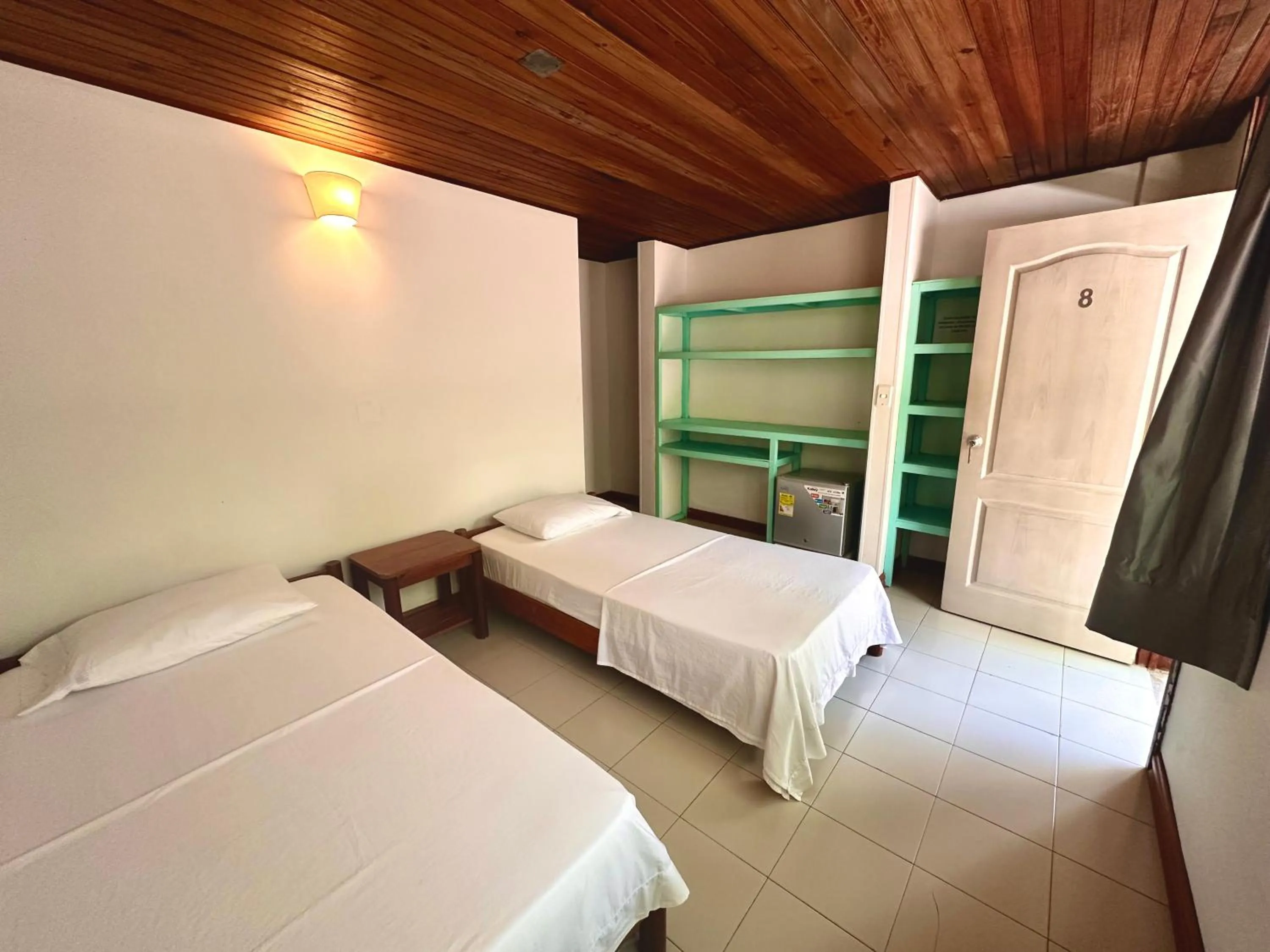 Bed in South West Bay Cabañas