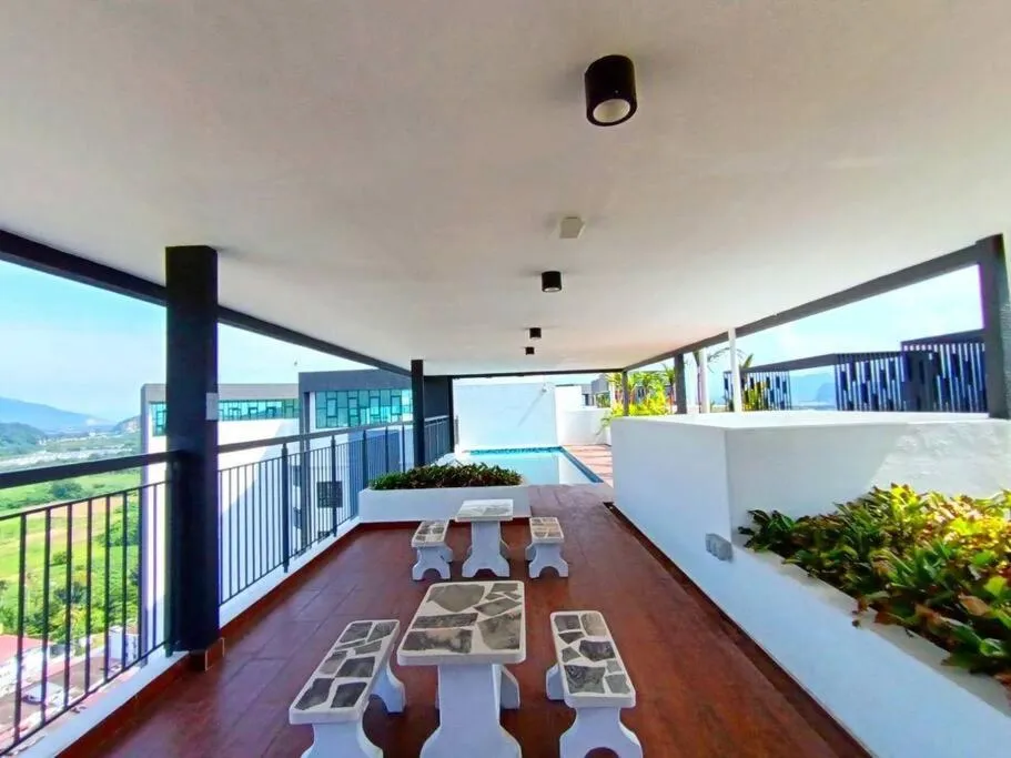 Patio in The Horizon Ipoh Dual L13 by Grab A Stay