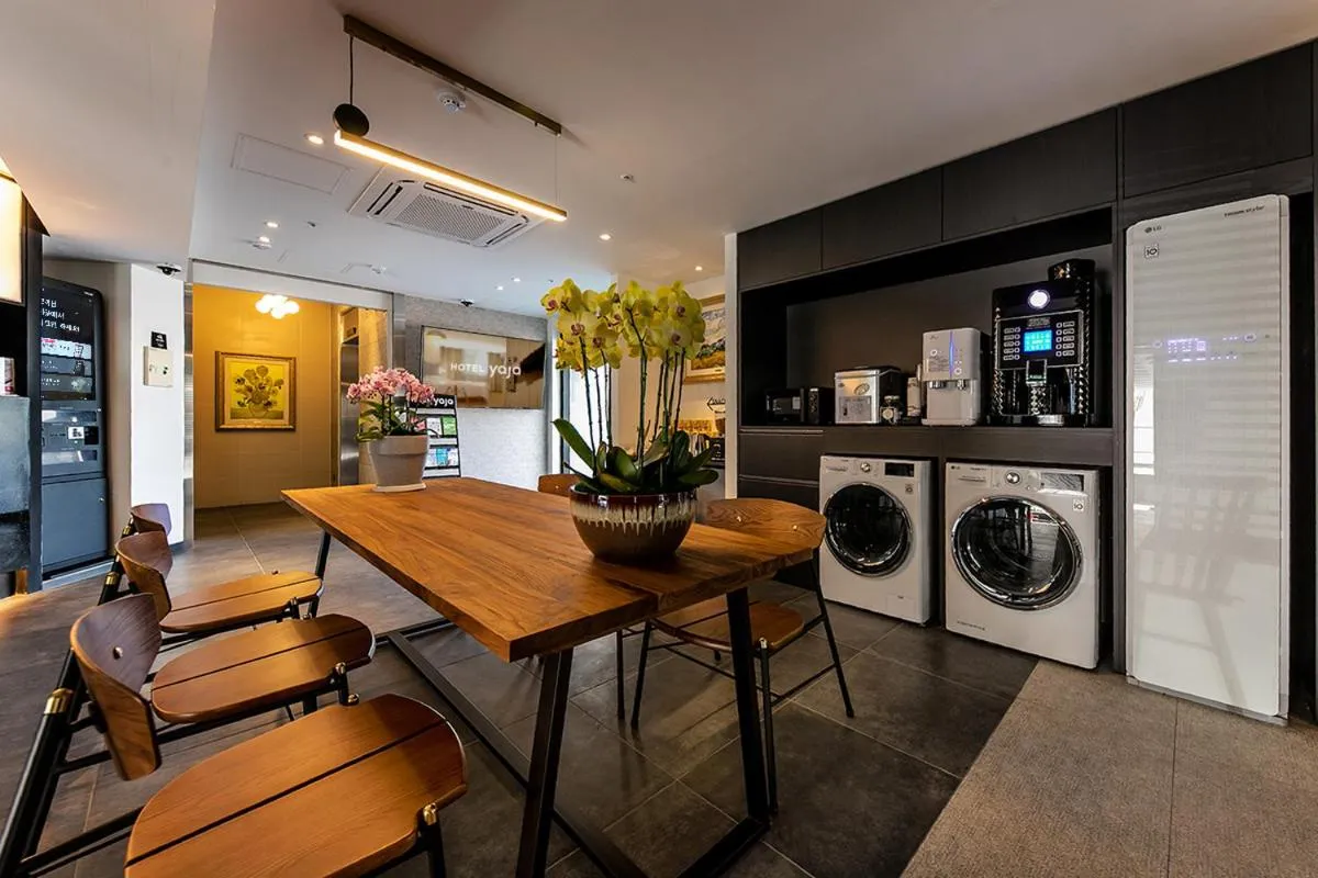 dryer in Hotel Yaja Masan Odong Branch