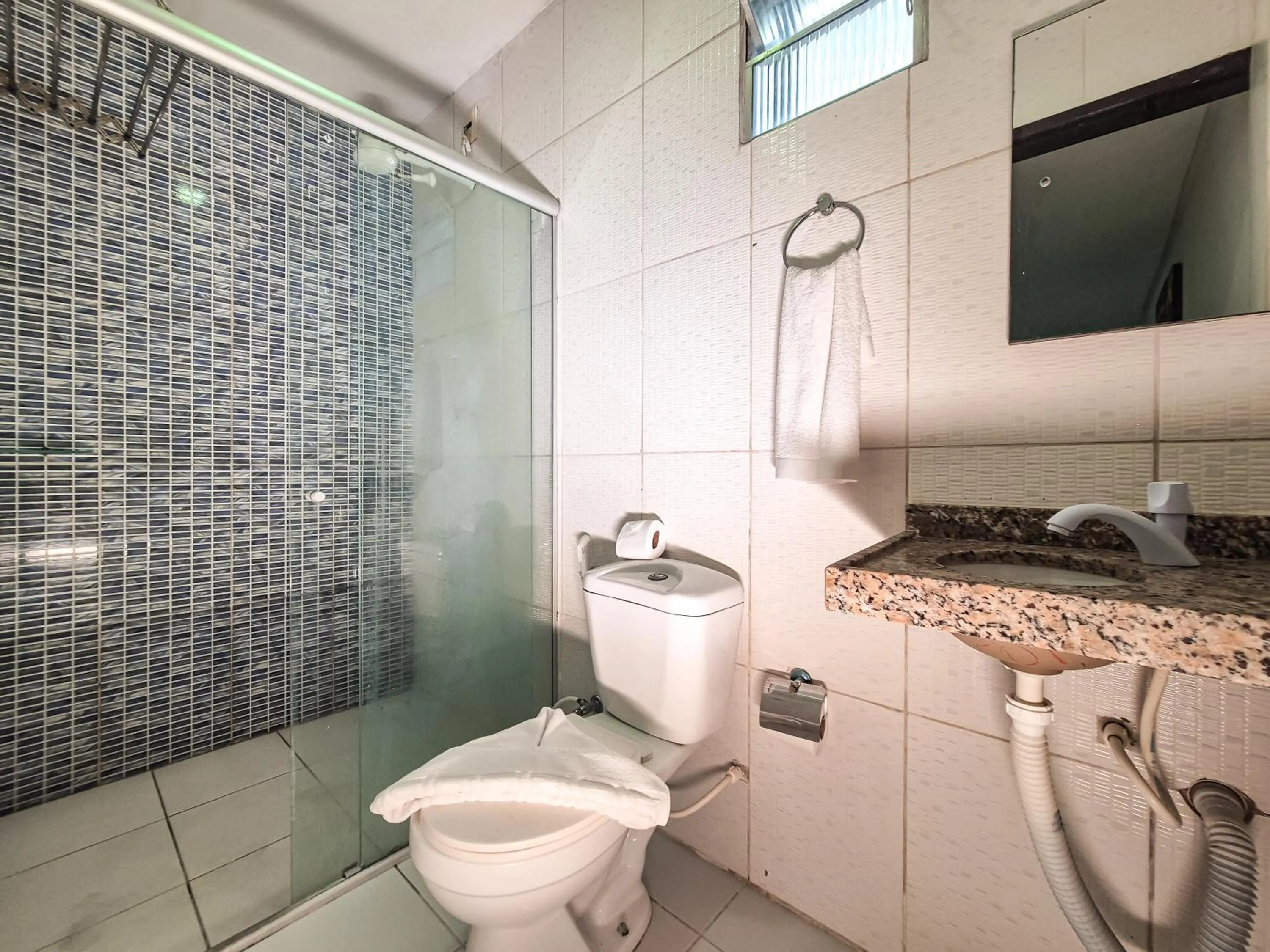 Shower in Pousada Cheiro do Mar