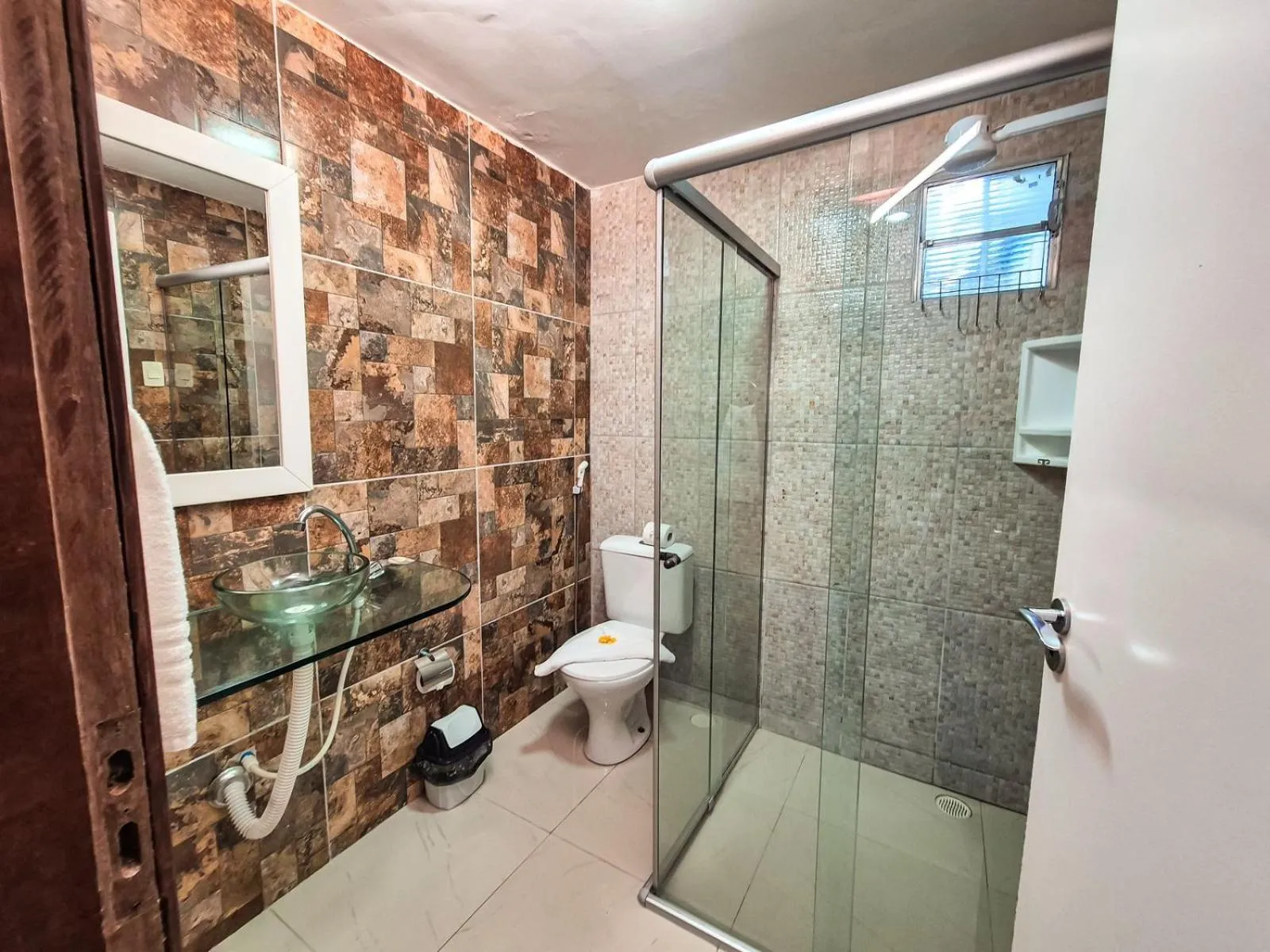 Shower in Pousada Cheiro do Mar