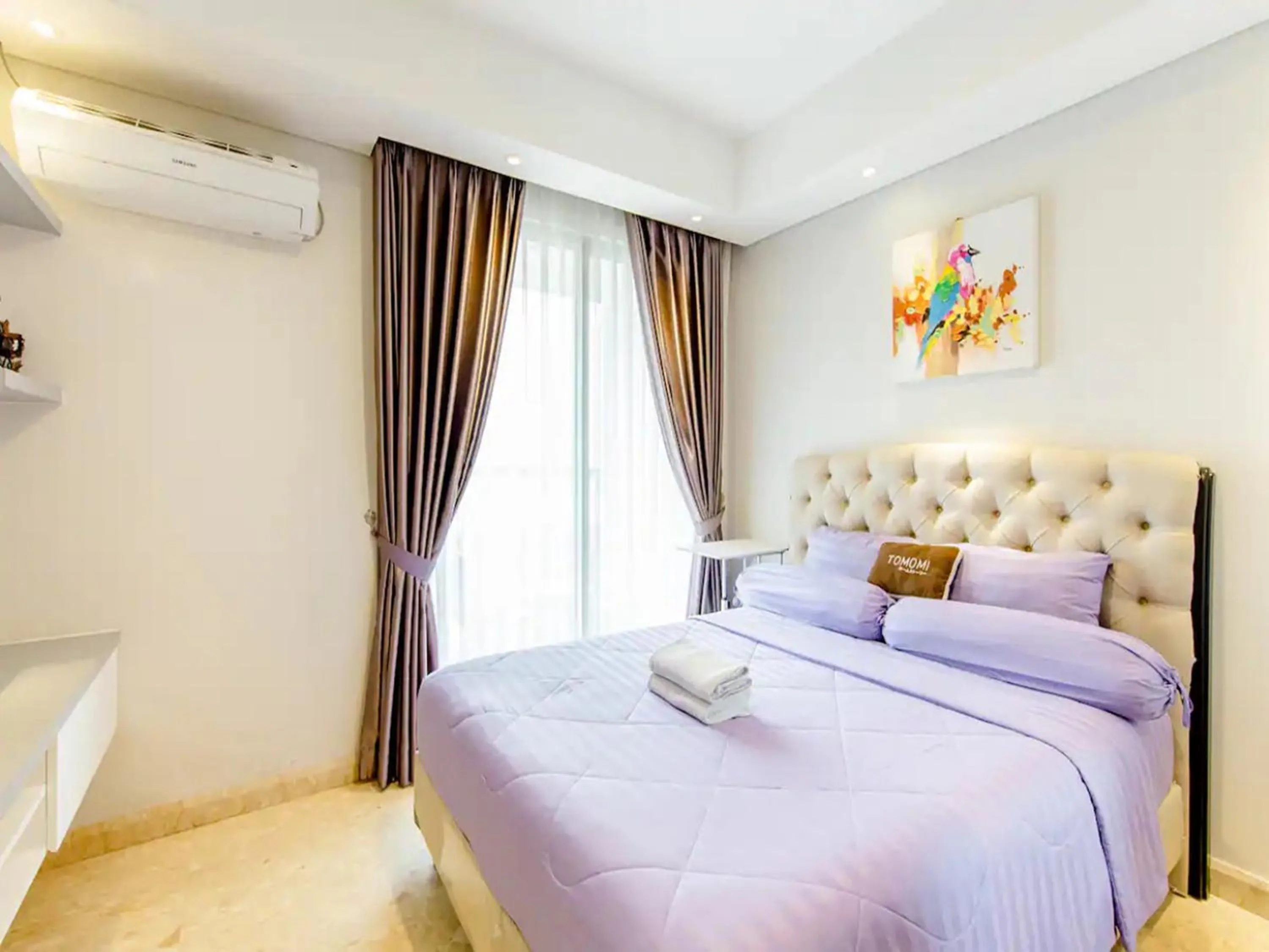 Bed in Comfort and Luxury Private Room at Goldcoast PIK