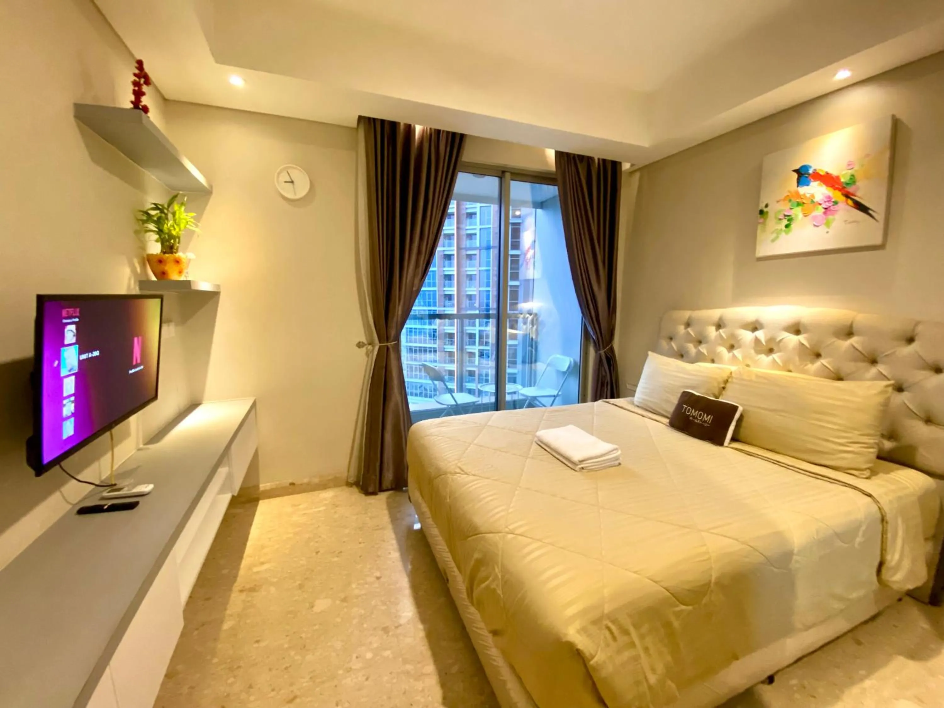Bed in Comfort and Luxury Private Room at Goldcoast PIK