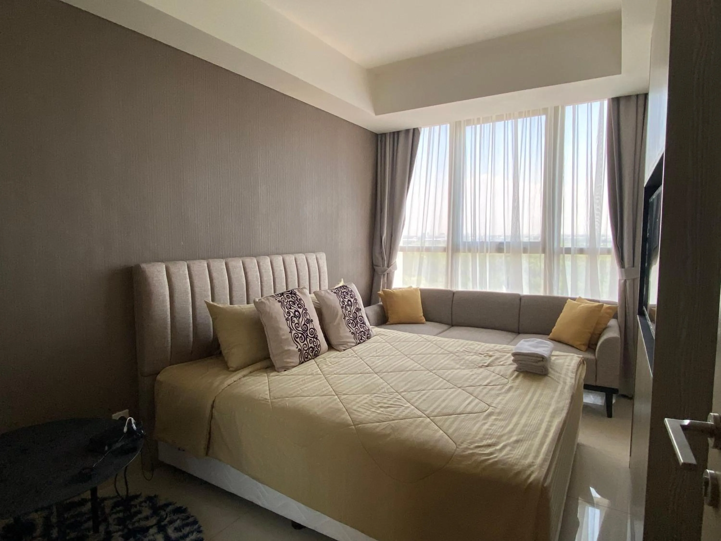 Bedroom, Bed in Comfort and Luxury Private Room at Goldcoast PIK