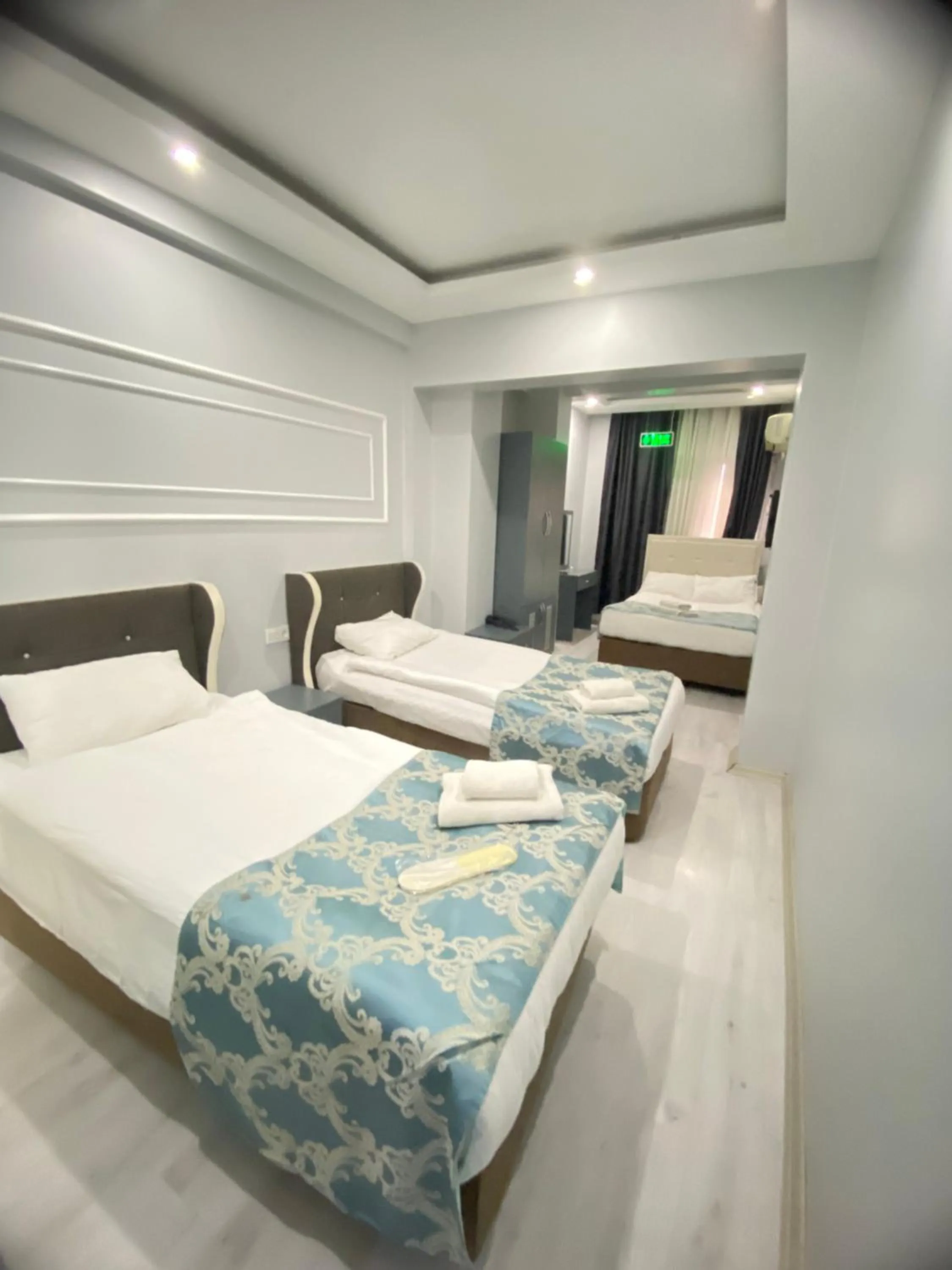 Photo of the whole room, Bed in Abam Hotel