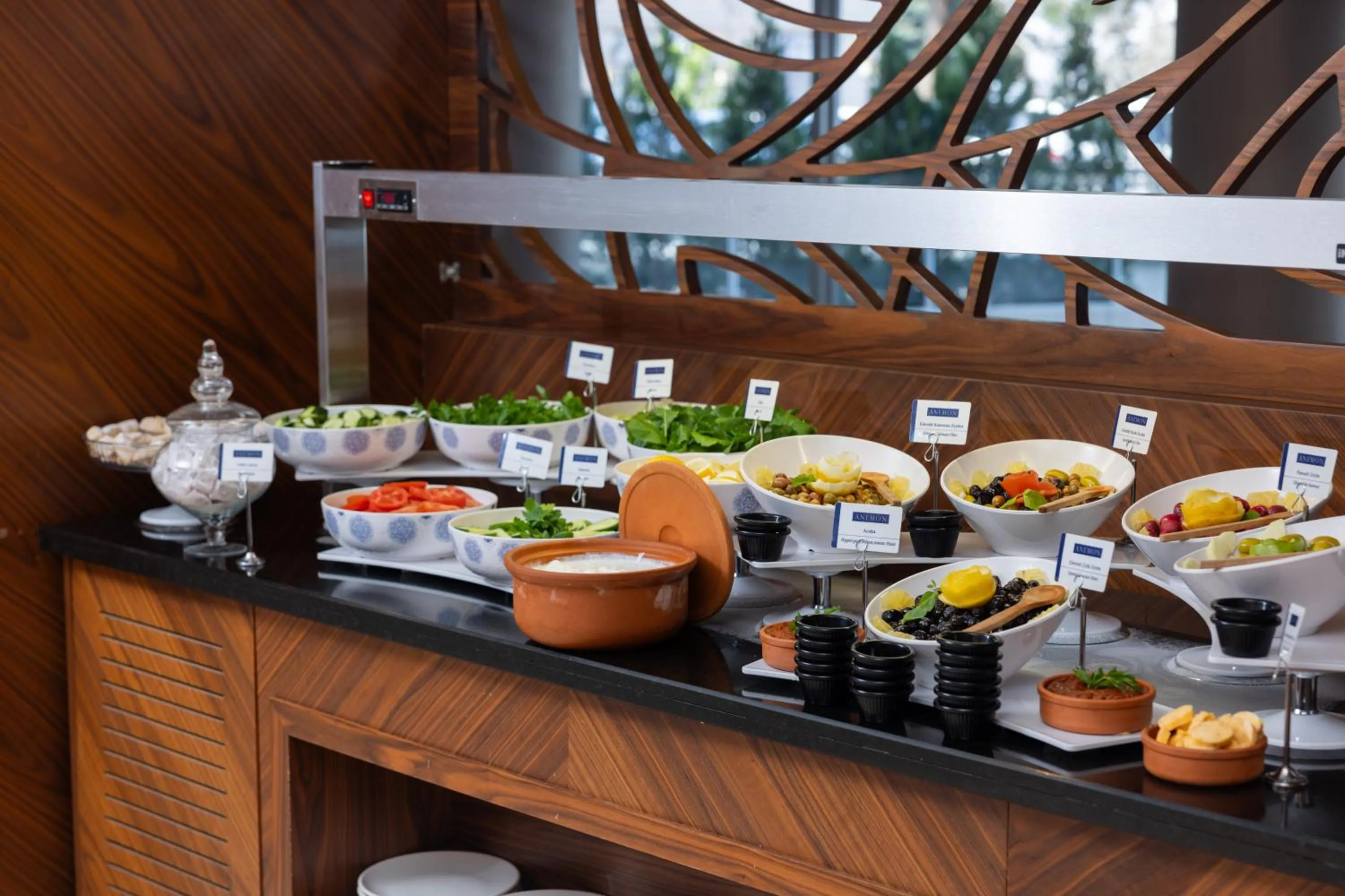 Buffet breakfast in Anemon Bursa Otel