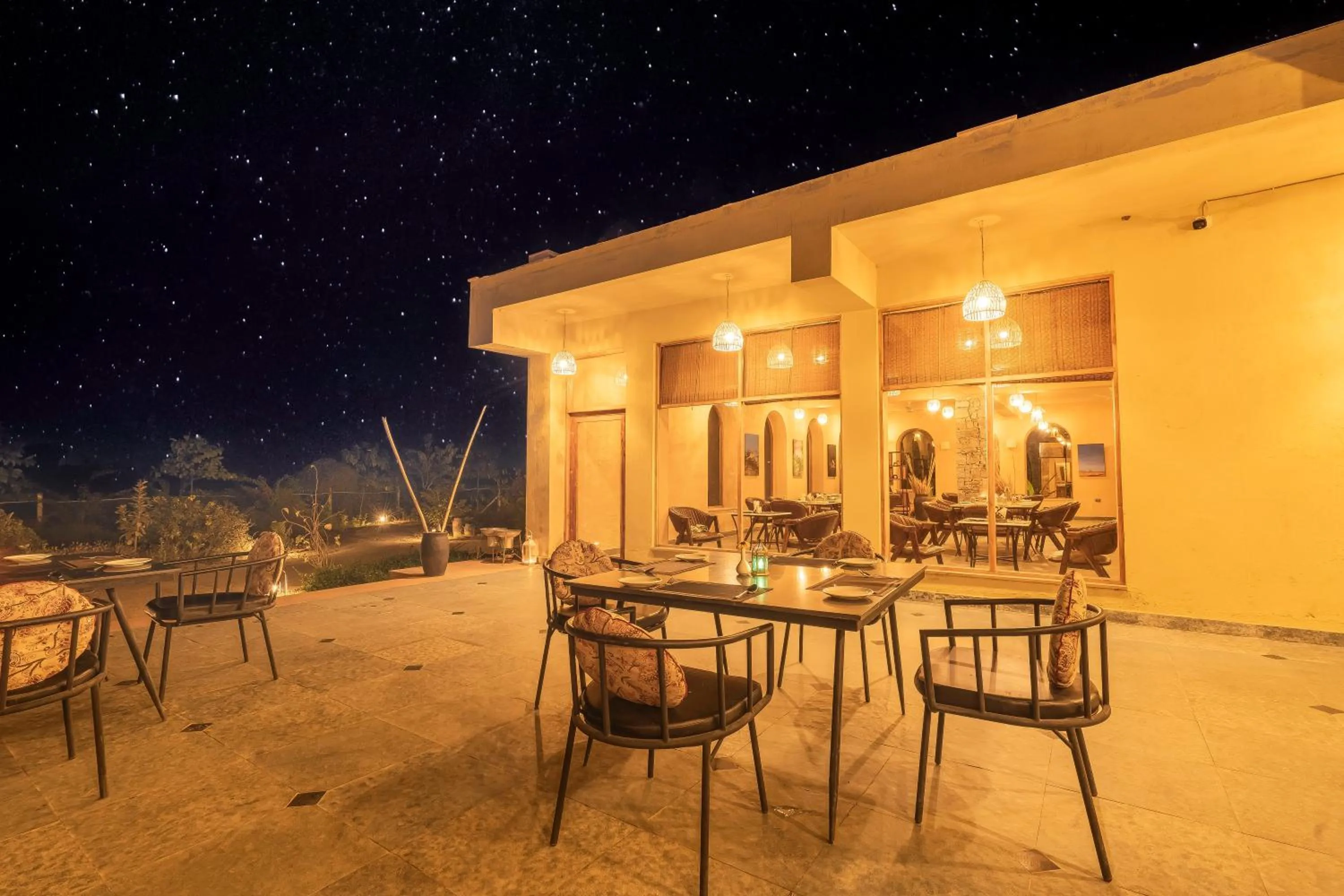 Restaurant/places to eat in KURJA Jawai