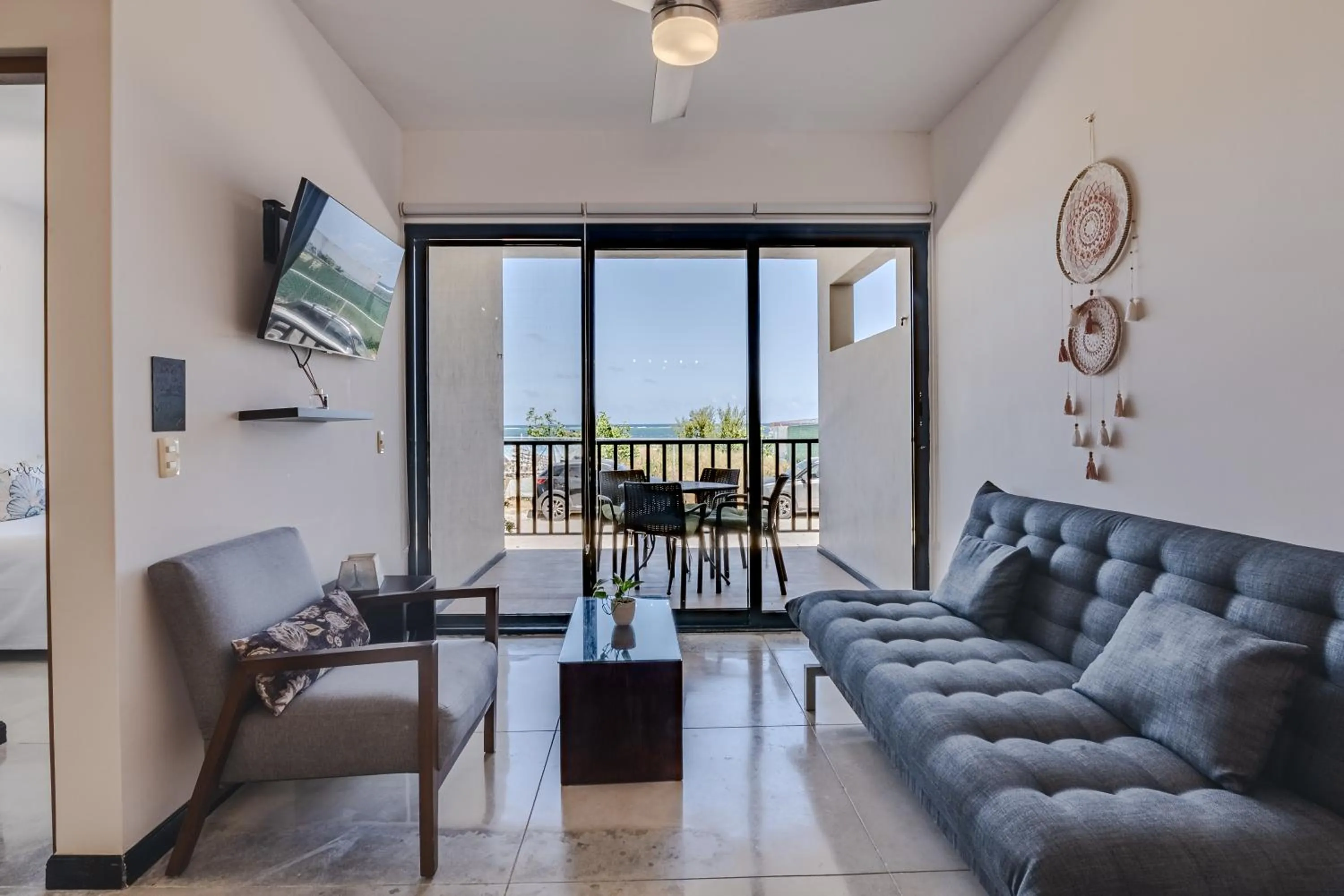 TV and multimedia in Vela's Condos Ocean Front