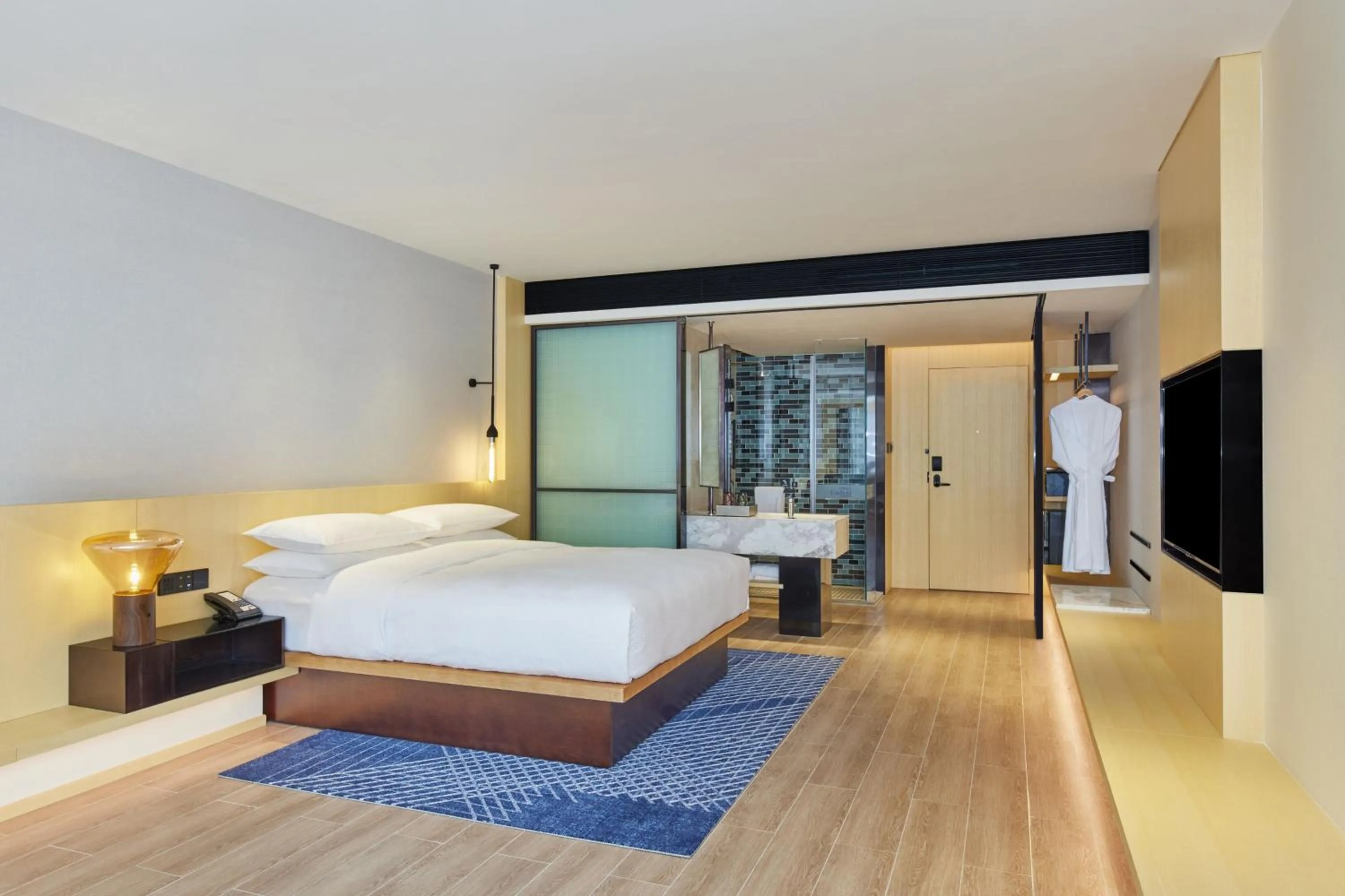Photo of the whole room, Bed in Fairfield by Marriott Changsha Tianxin