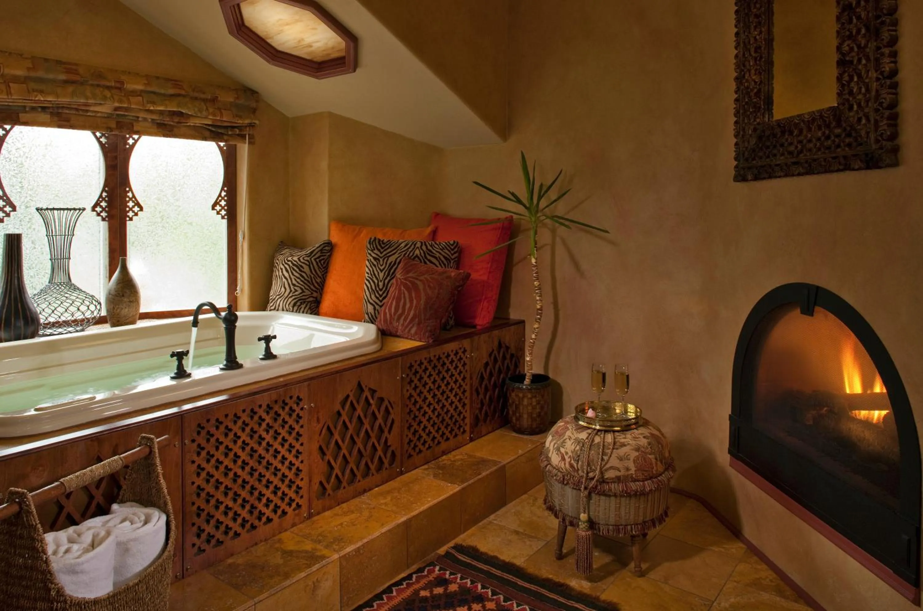 Bedroom in Old Rittenhouse Inn