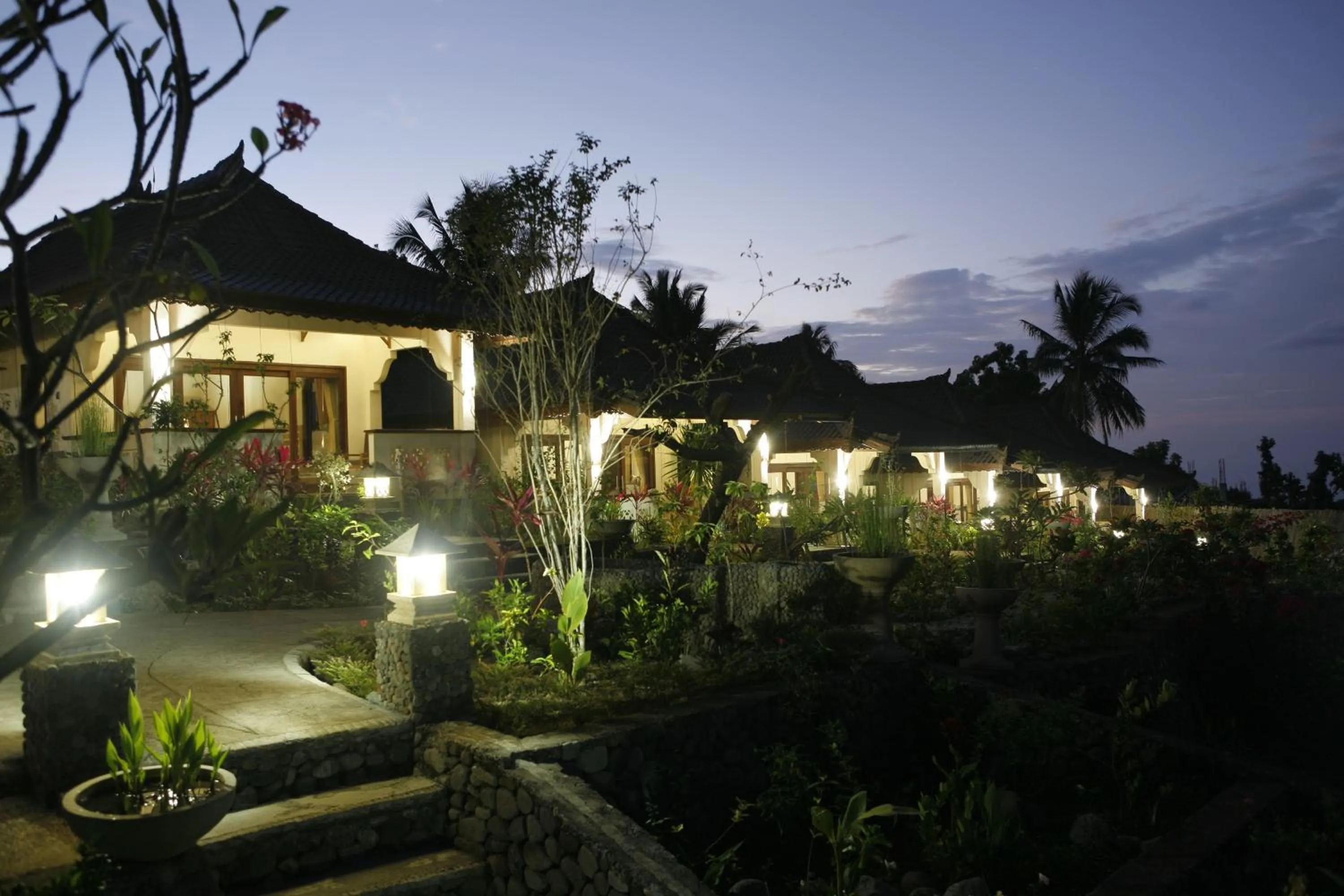 Facade/entrance in Rinjani Lodge