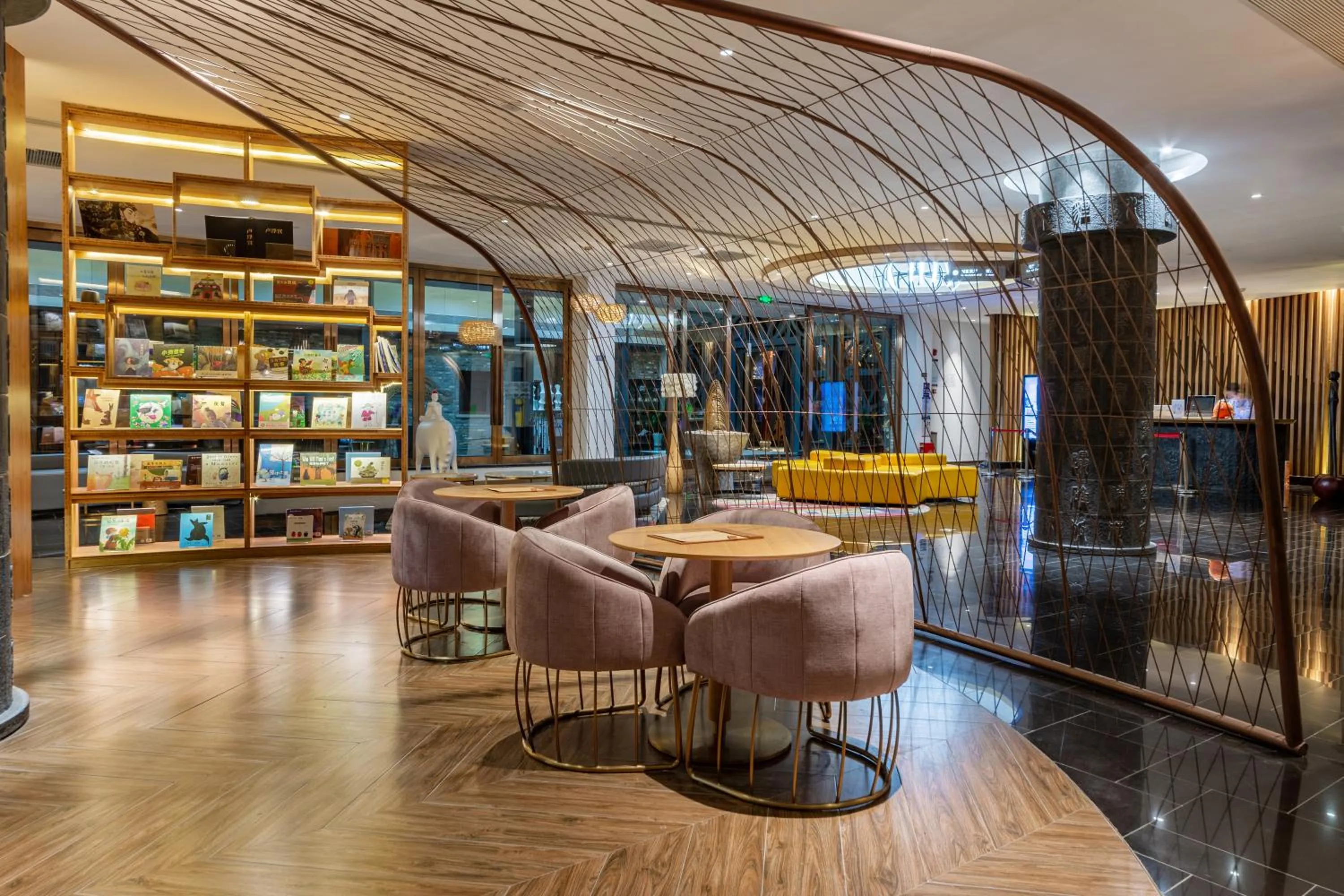 Seating area in Nanxianglou Art Hotel