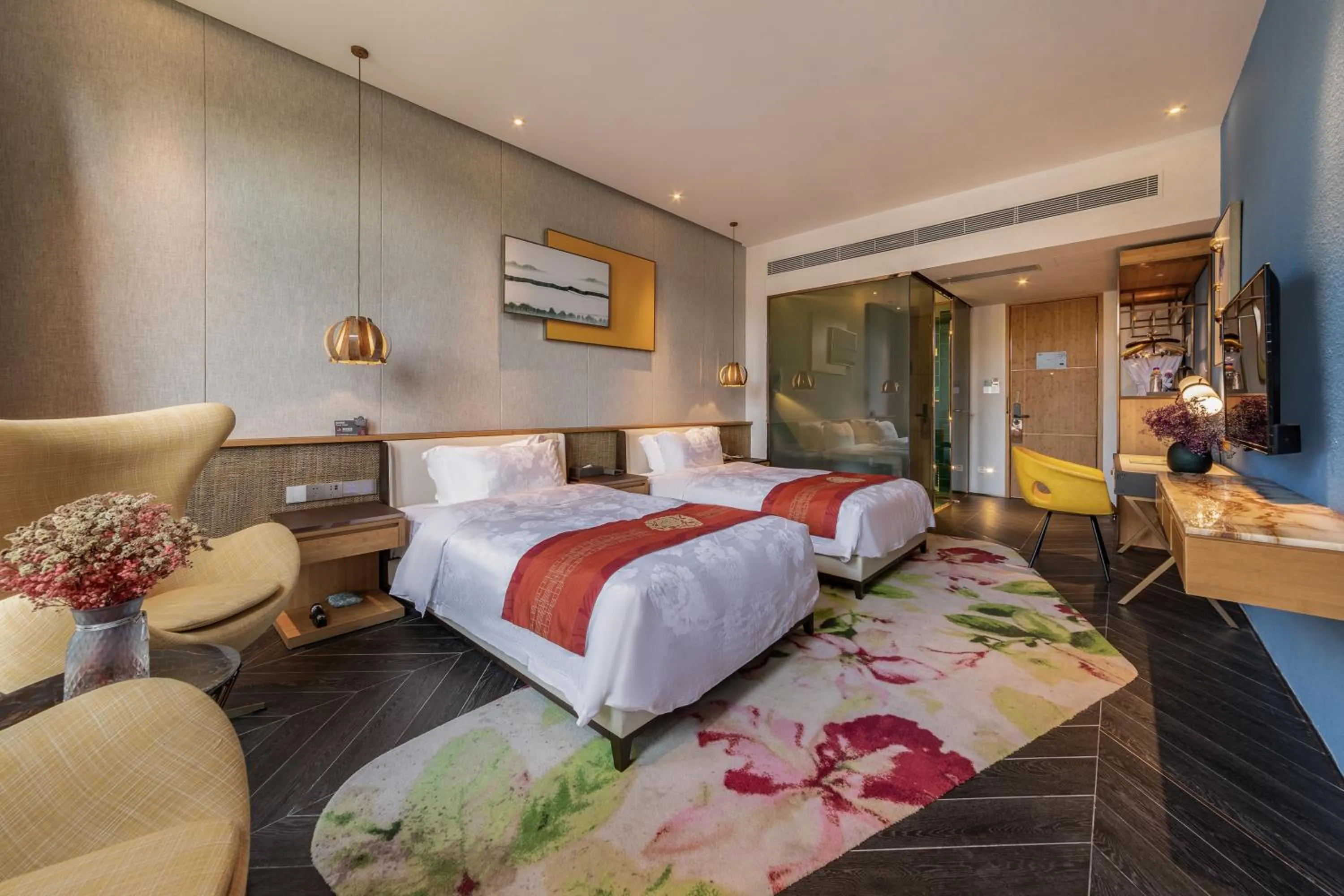 Bed in Nanxianglou Art Hotel