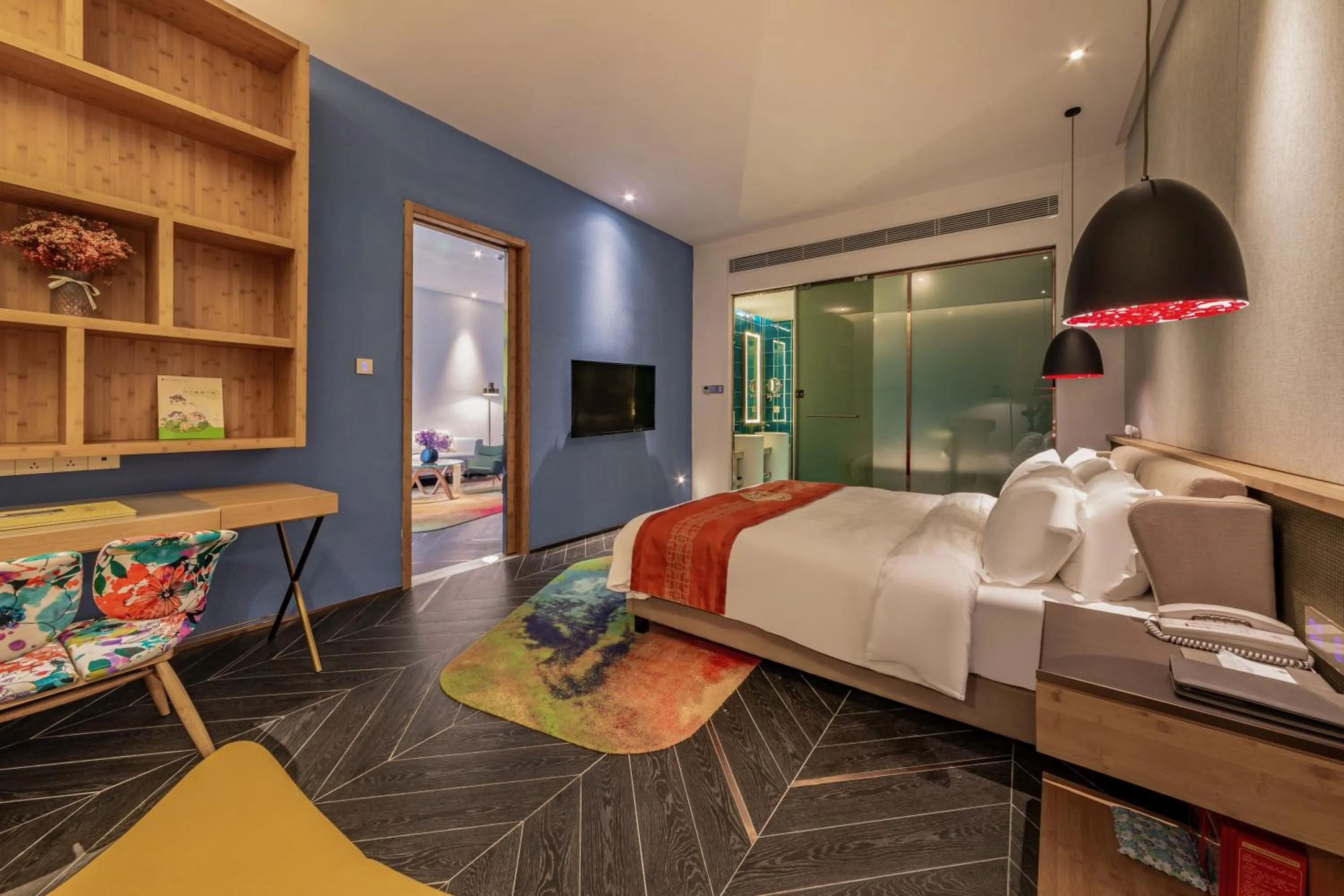 Bed in Nanxianglou Art Hotel