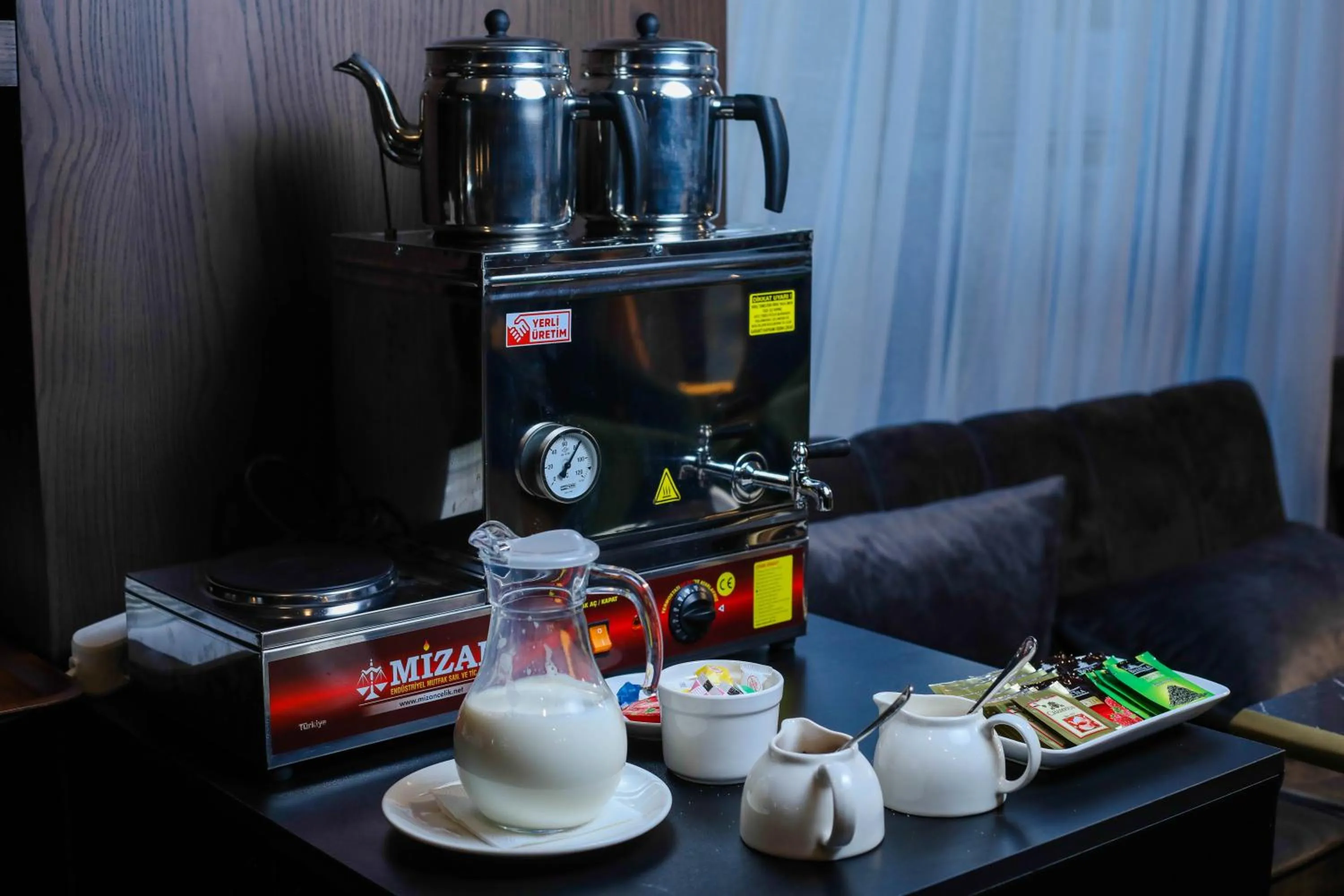 Restaurant/places to eat in Arium Hotel Baku