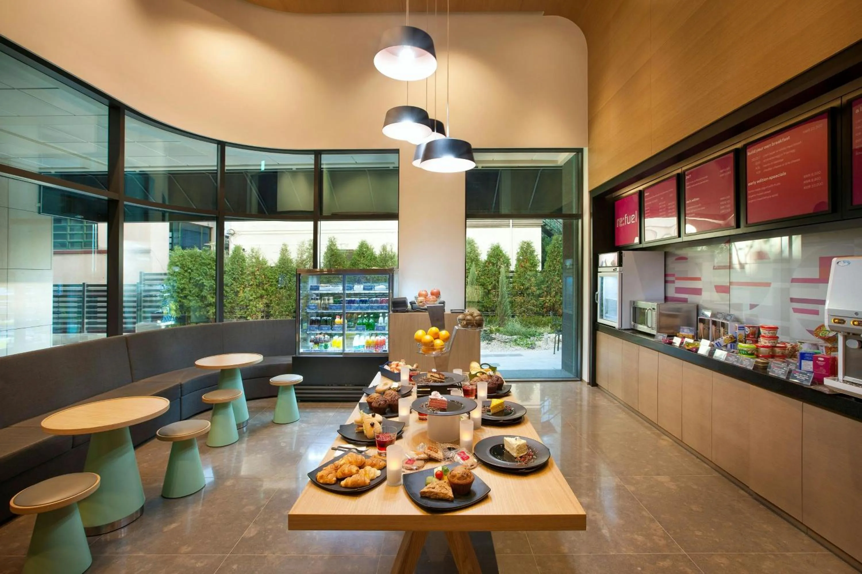 Restaurant/places to eat in Aloft Seoul Gangnam