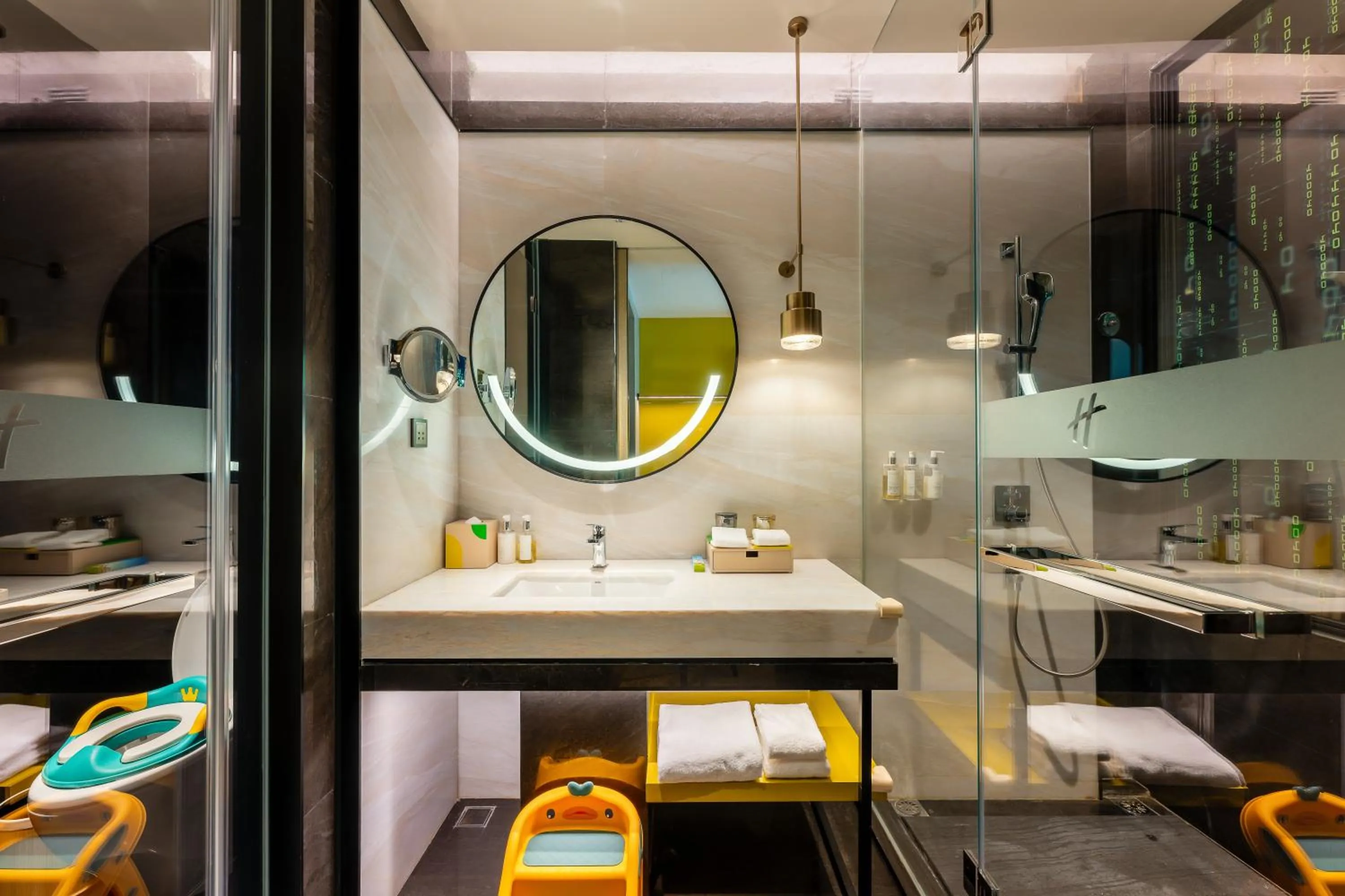 Property building in Holiday Inn Chongqing Data Valley by IHG