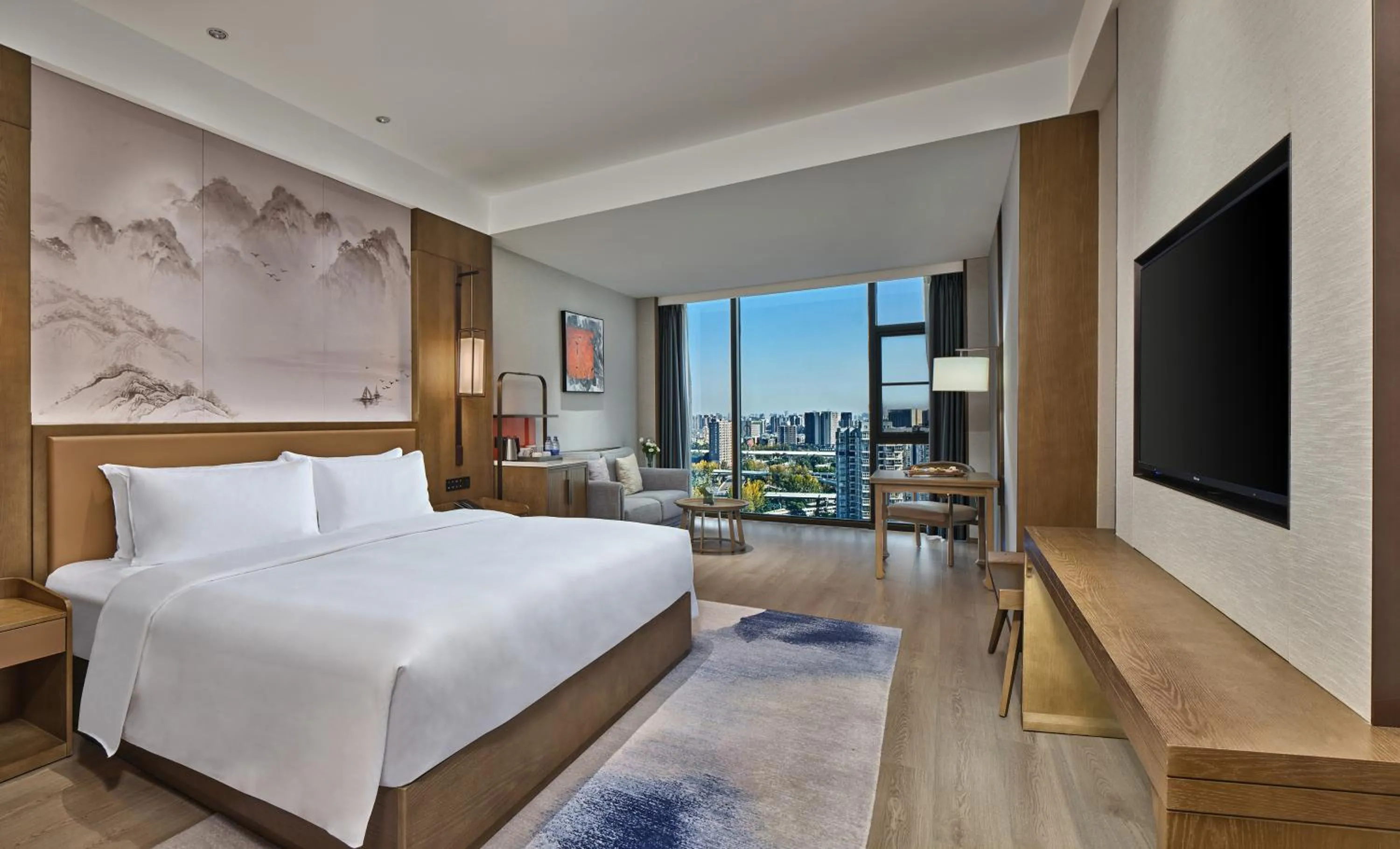 Bed in Crowne Plaza Chengdu Wuhou by IHG