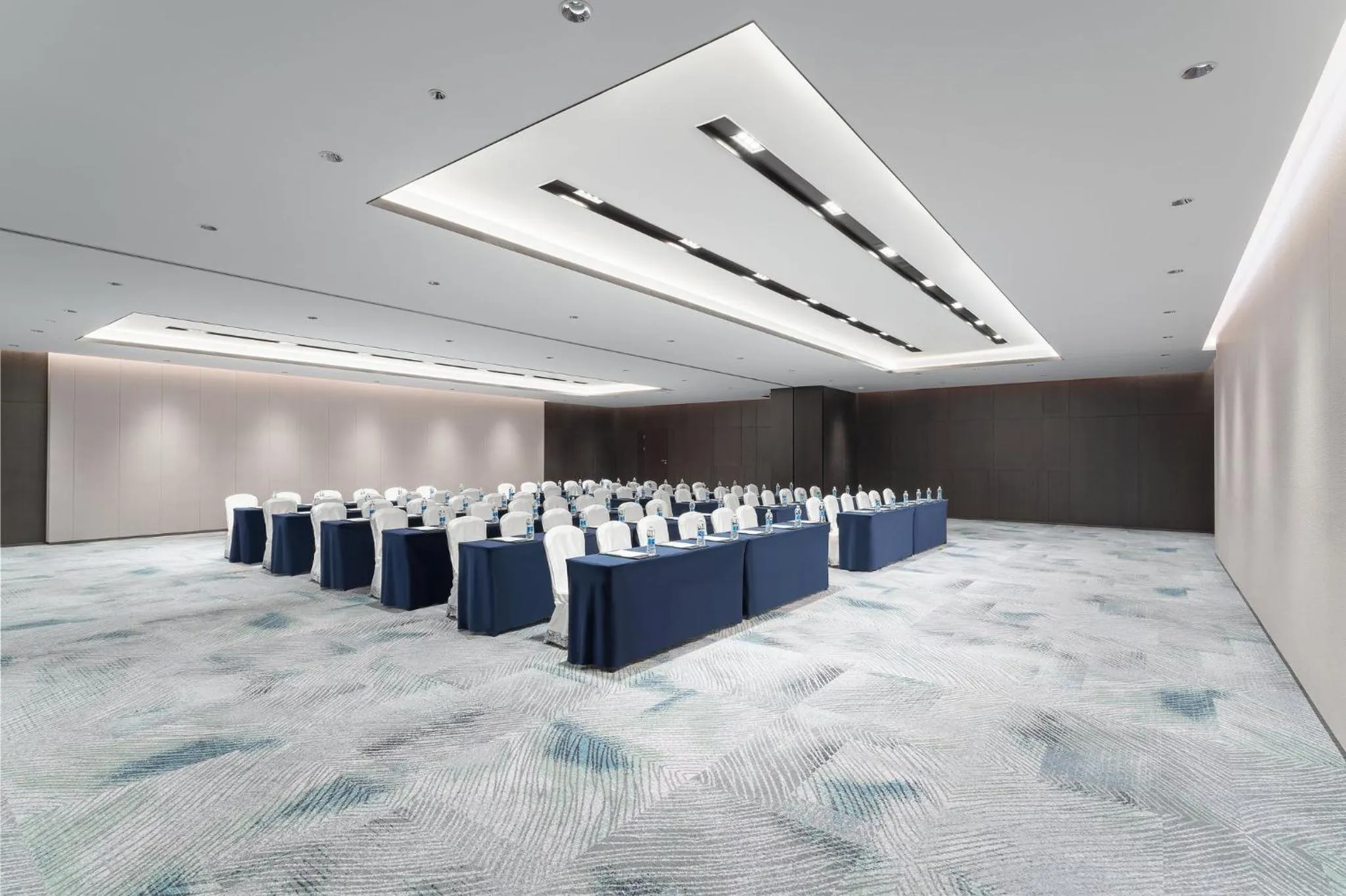 Meeting/conference room in Holiday Inn Taiyuan Sunshine by IHG