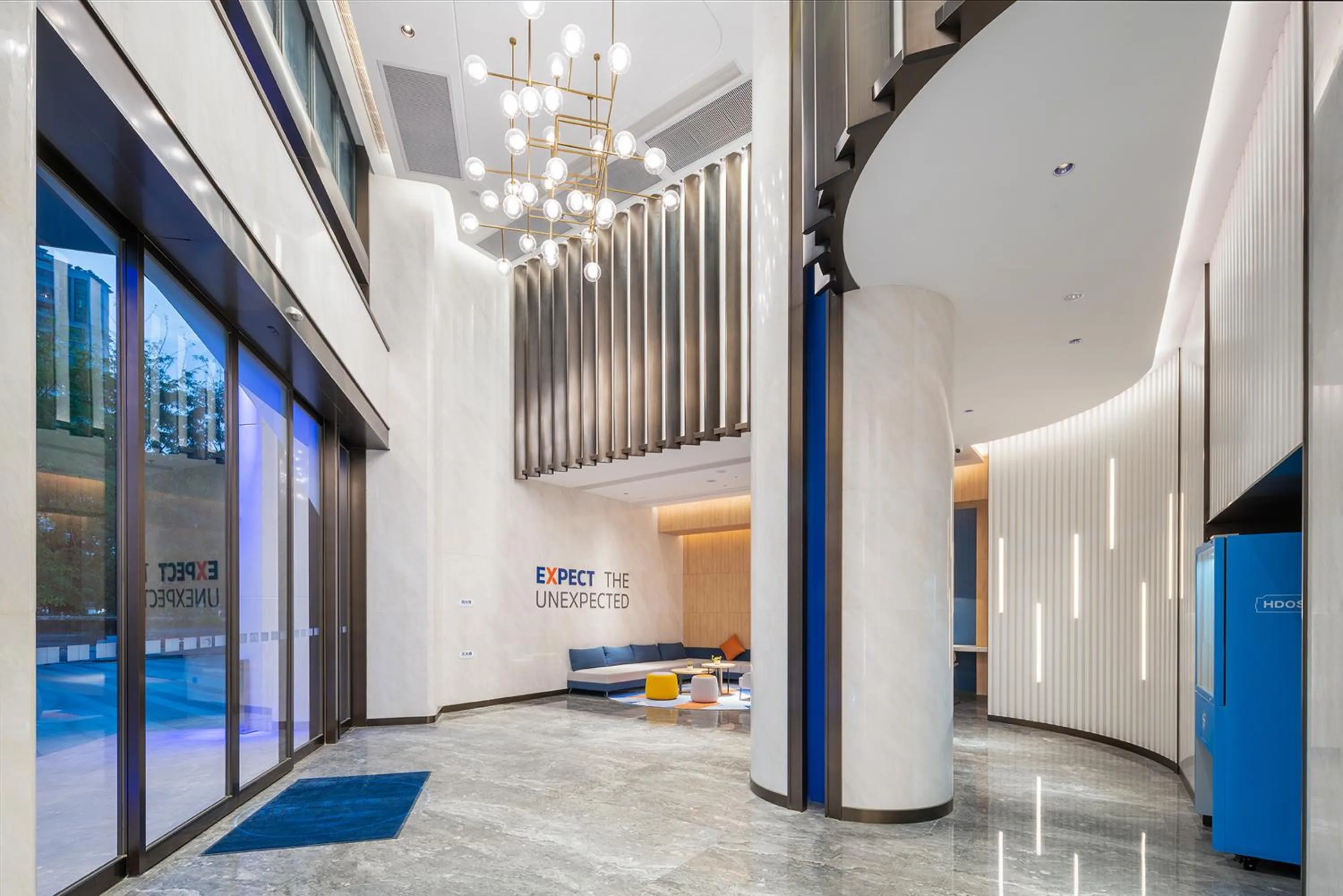 Lobby or reception in Holiday Inn Express Guangzhou Panyu Dashi by IHG