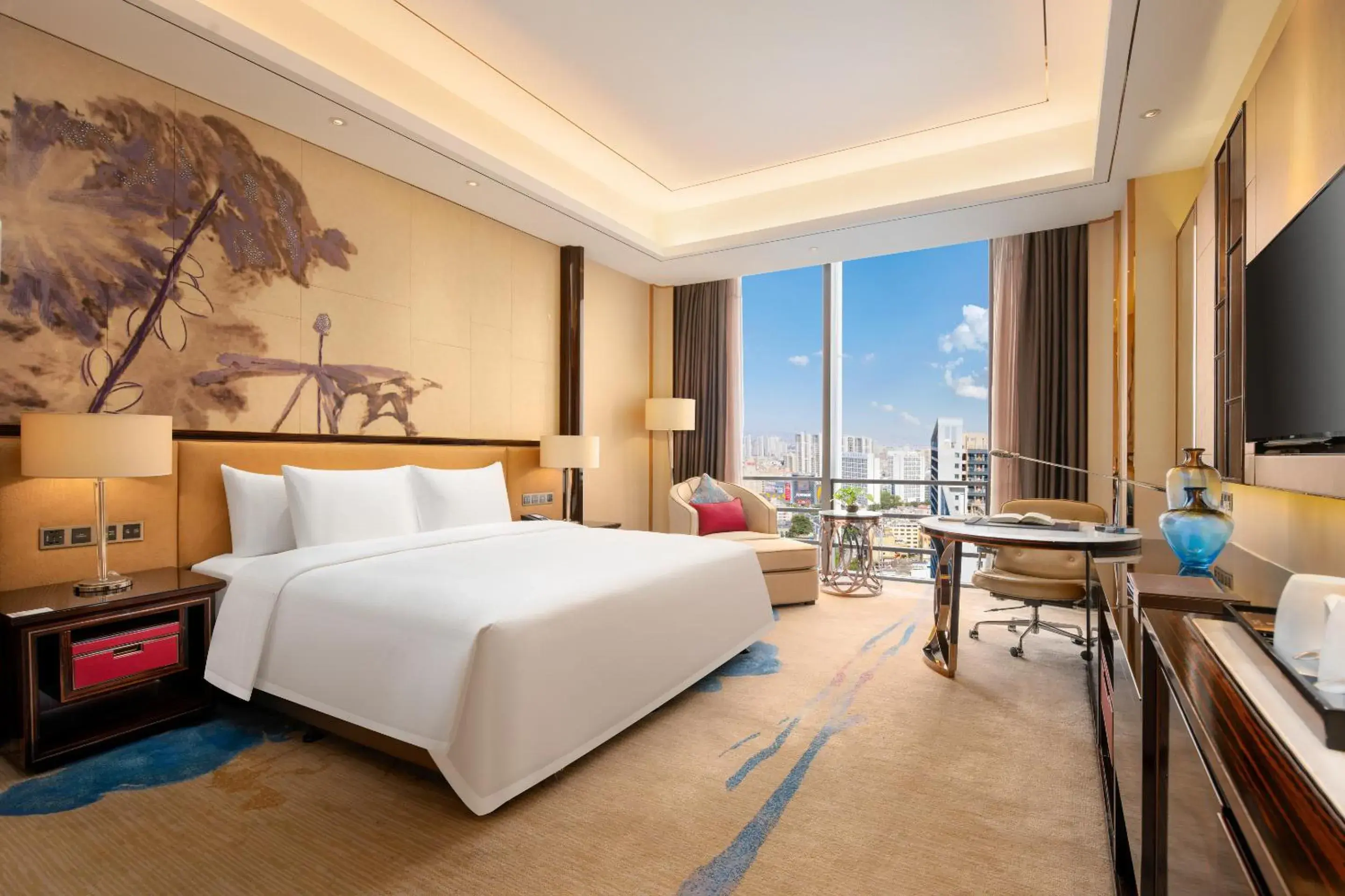 Deluxe King Room in Wanda Vista Dongguan - Free Canton Fair shuttle bus during Canton Fair period Deluxe King Room in Wanda Vista Dongguan - Free Canton Fair shuttle bus during Canton Fair period