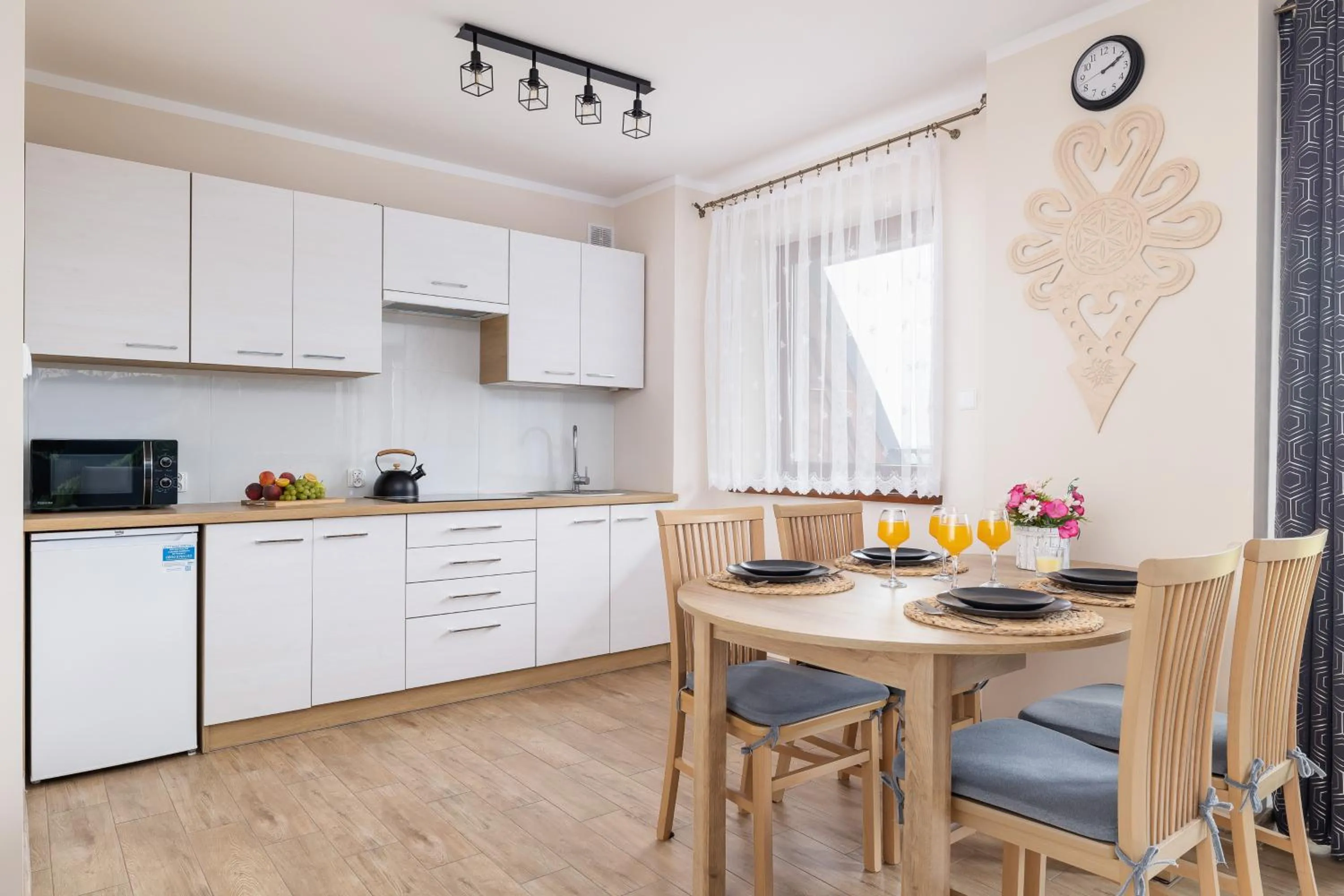 Kitchen or kitchenette in Salwatoriańska Apartments Mountain View Zakopane by Noclegi Renters