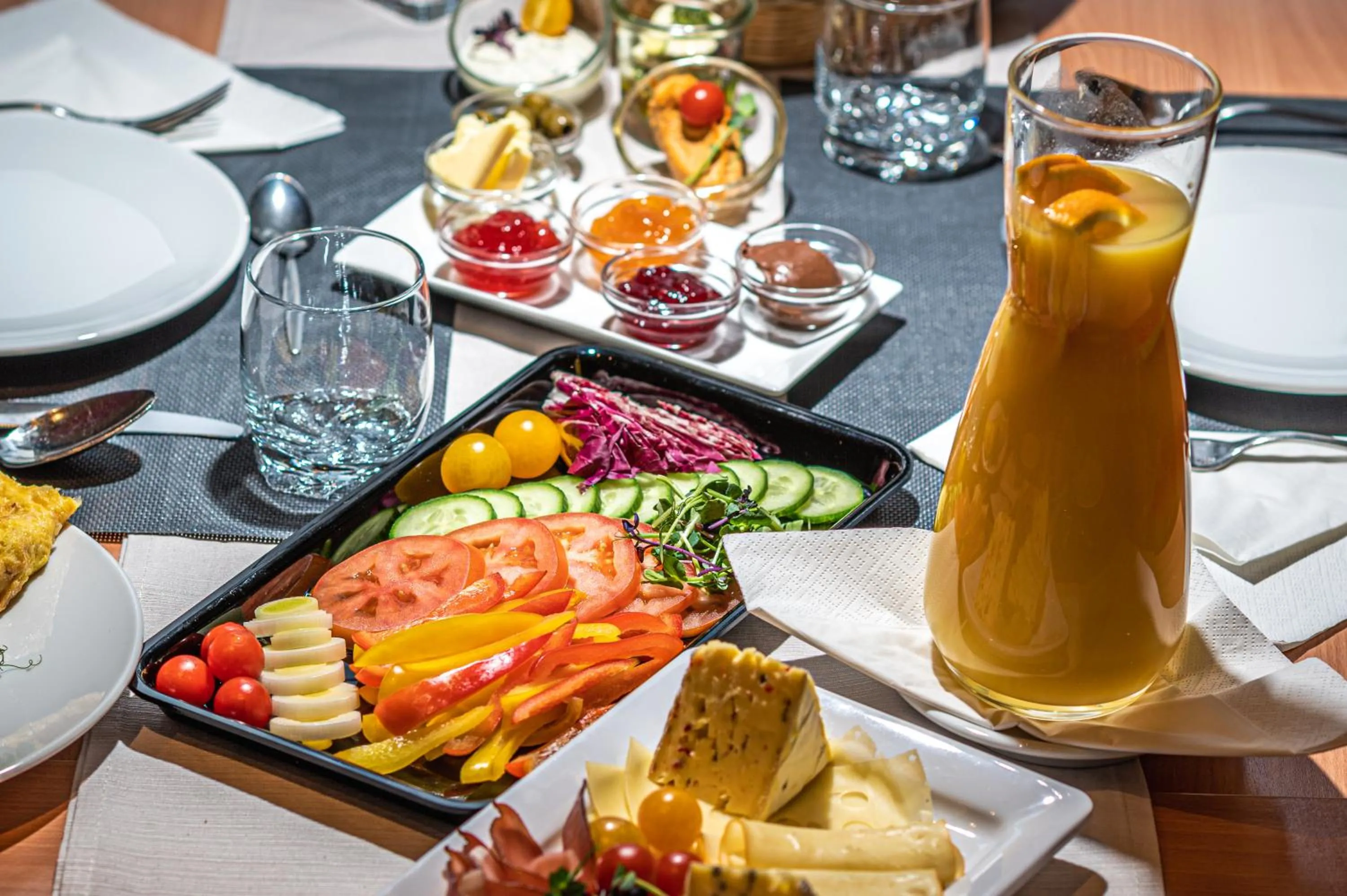 Breakfast in Hotel Tia Monte Nauders