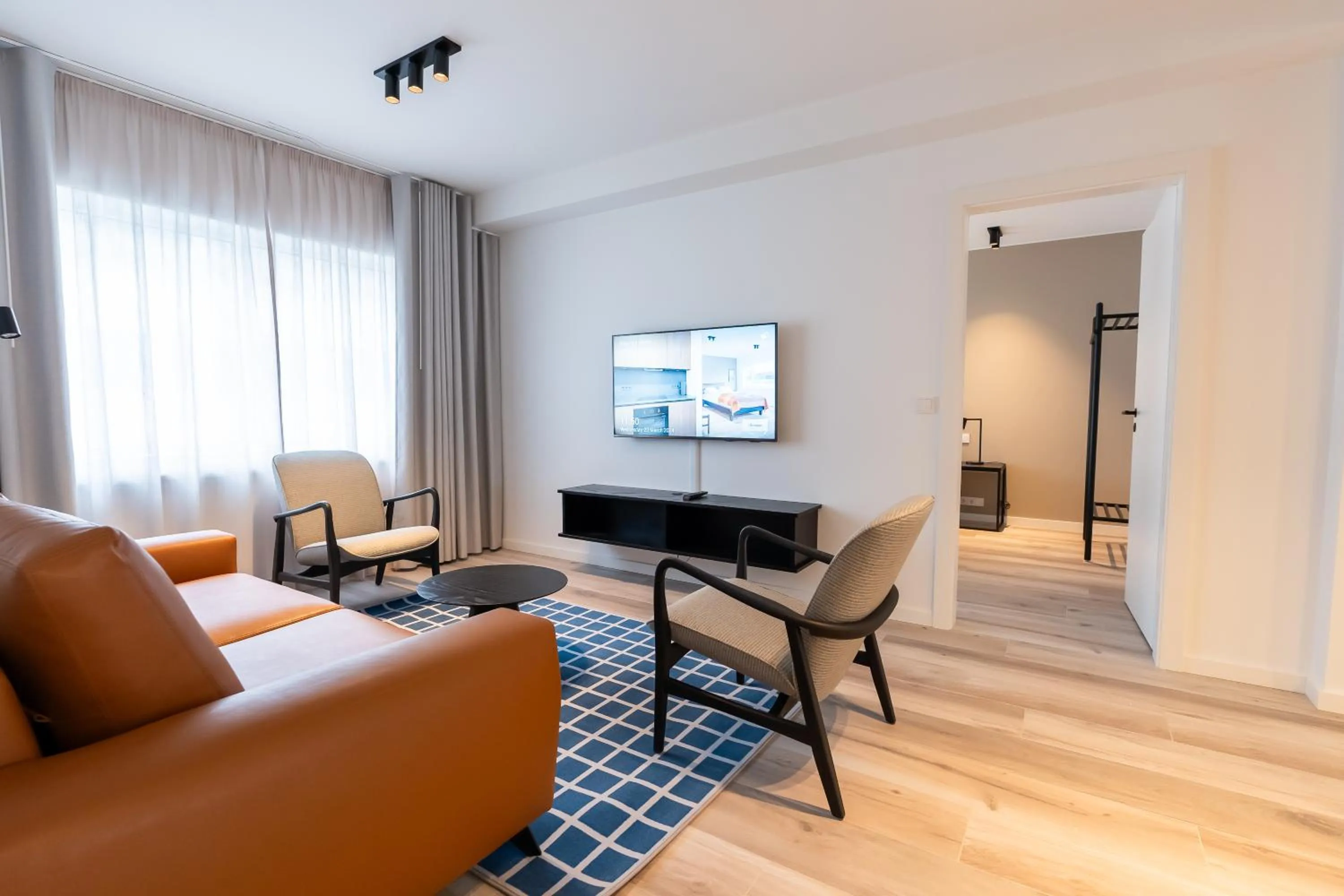 TV and multimedia in Hlemmur Suites